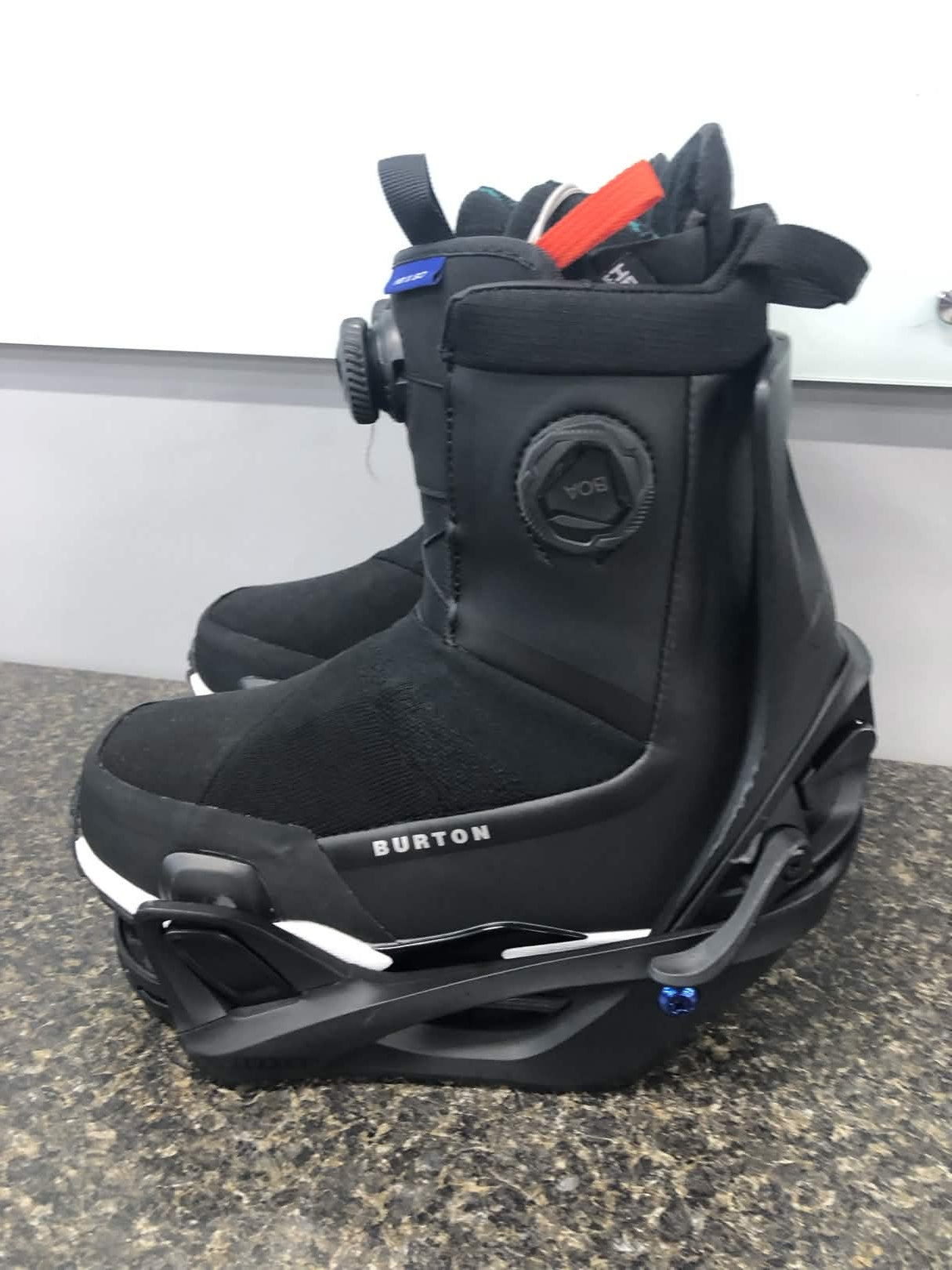 Used Burton Highshot X Step-on Snowboard Boot+Binding Womens 7(25/26)