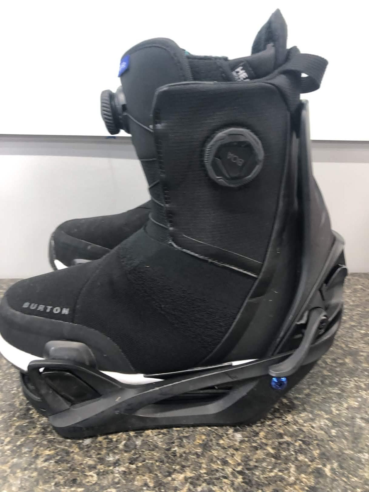 Used Burton Waverange X Step-on Snowboard Boot+Binding Womens 9(25/26)