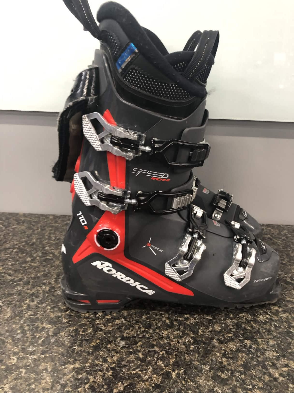 Used Nordica Speedmachine 3 110 R(GW) - 26.5MP