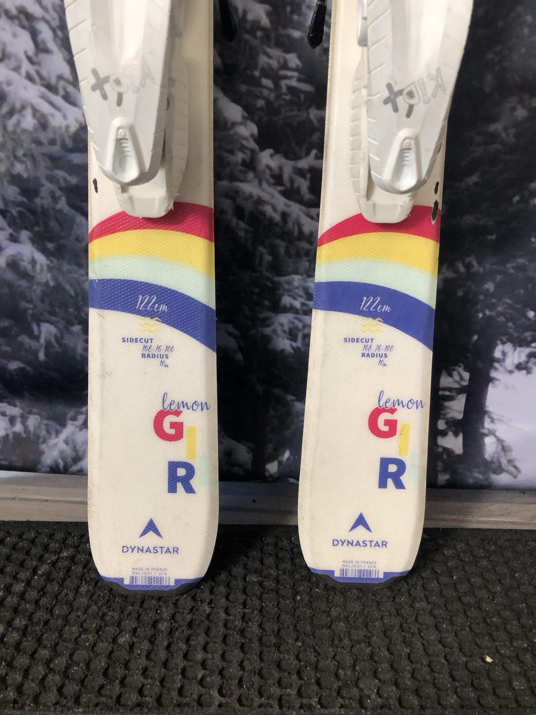 Used Dynastar Lemon Girl 122cm Jr Skis w/ Look X4.5 Demo Binding