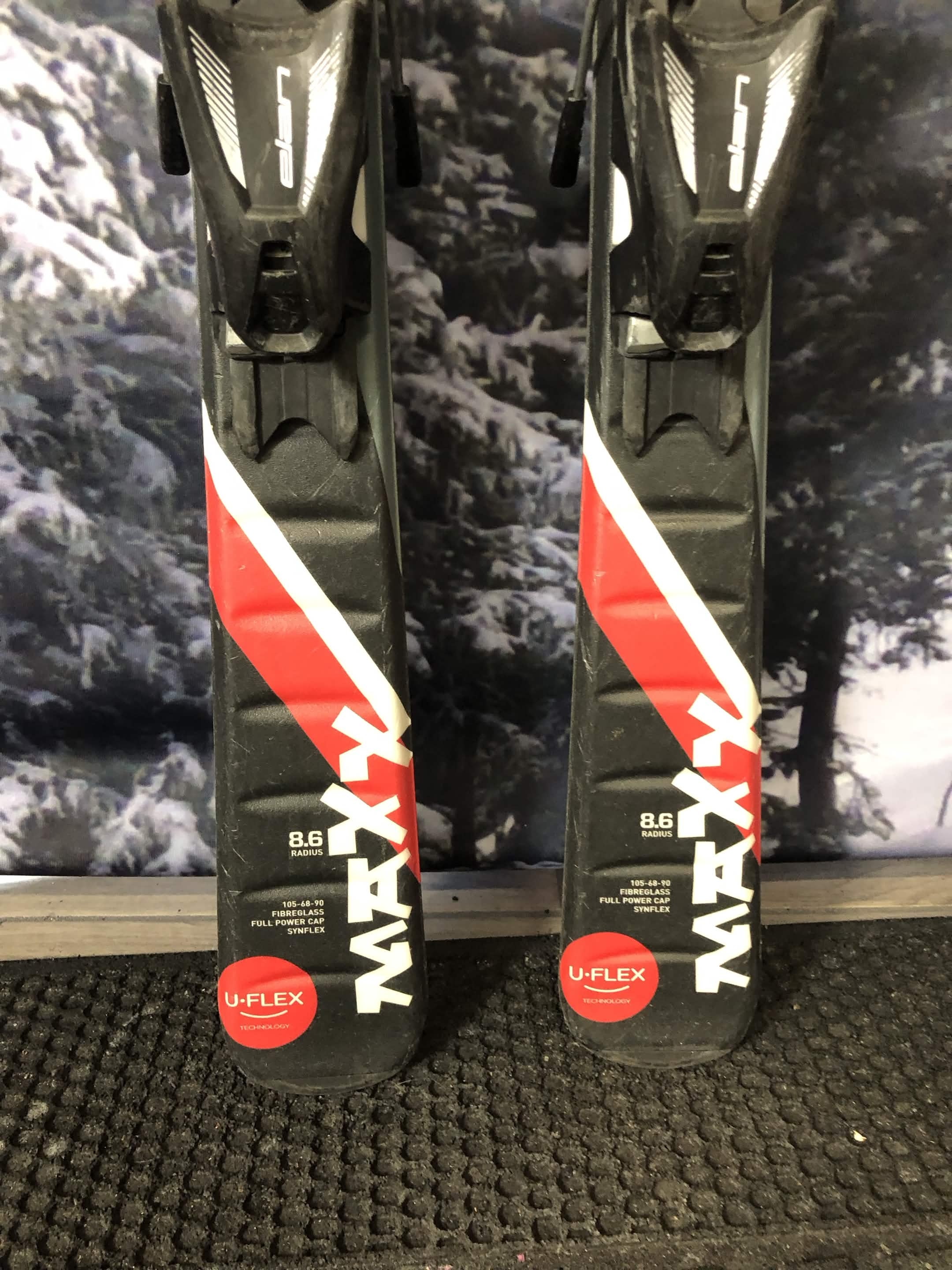 Used Elan Maxx 120cm Jr Kids Skis w/ Elan El 4.5 AC Binding