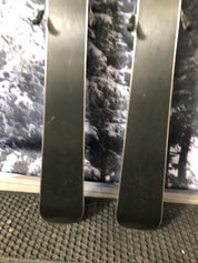 Used Elan Maxx 120cm Jr Kids Skis w/ Elan El 4.5 AC Binding