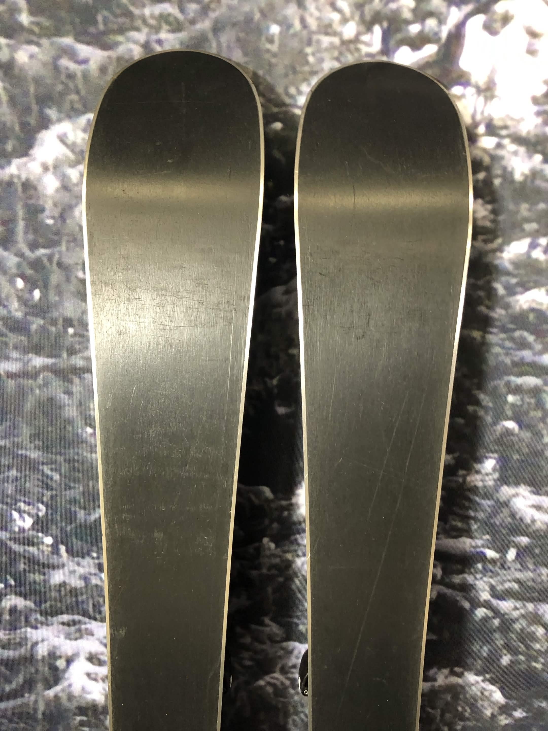 Used Elan Maxx 100cm Jr Kids Skis w/ Elan El 4.5 Binding