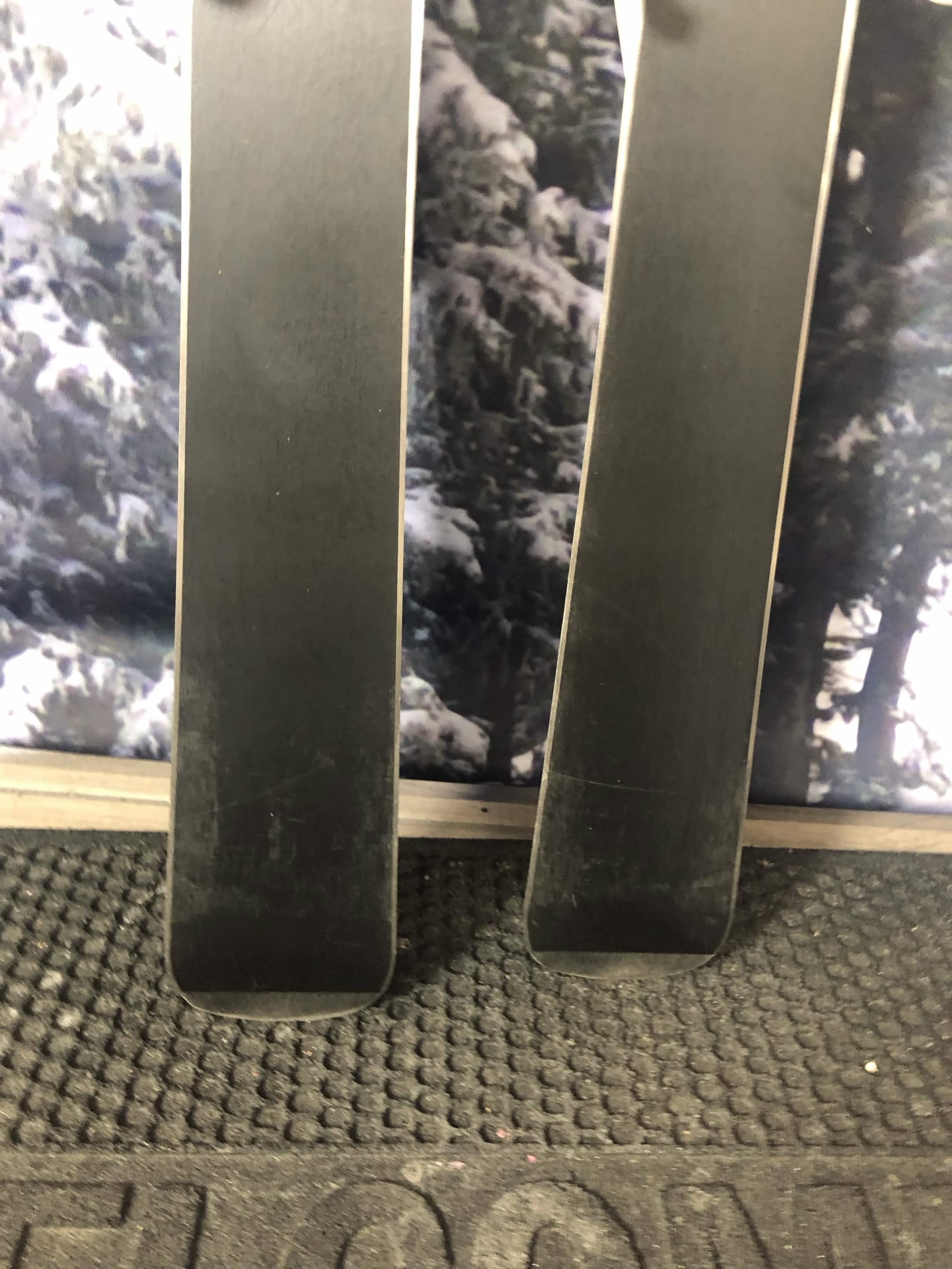 Used Elan Starr JR 120cm Jr Kids Skis w/ Elan El 4.5 Binding