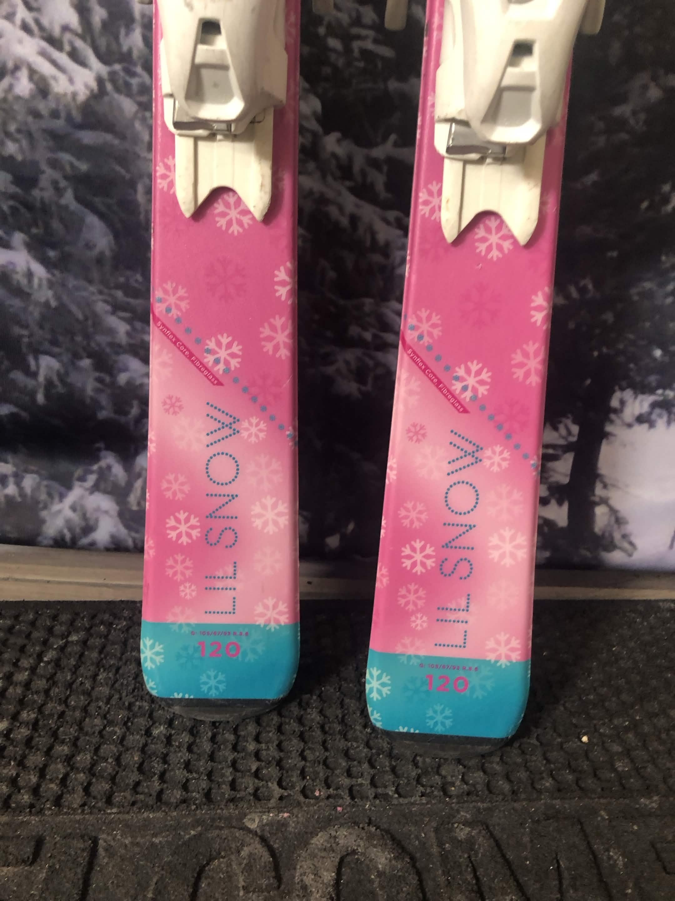 Elan Lil Snow 120cm Jr Skis w/ Elan El 4.5 Demo Binding
