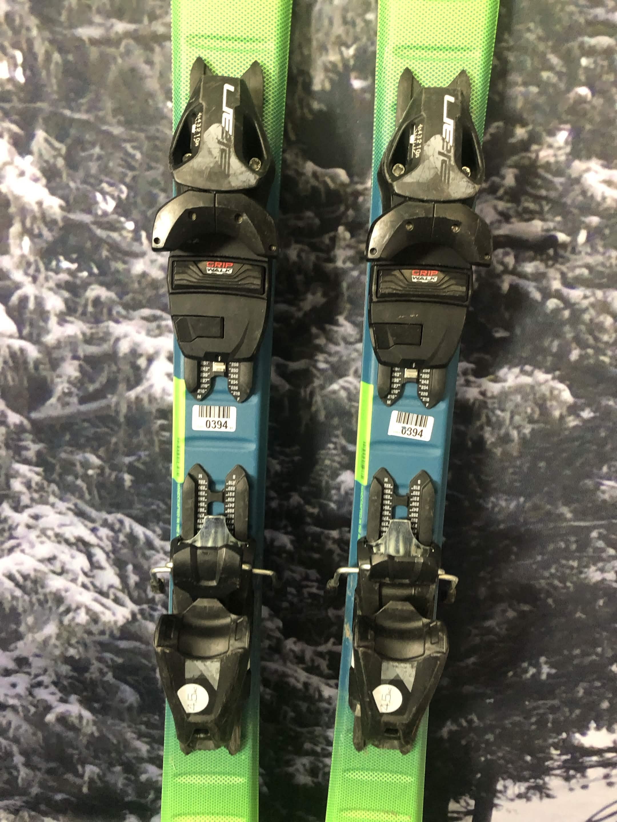 Used Elan Jett 120cm Jr Skis w/ Elan EL 4.5 AC Demo Binding