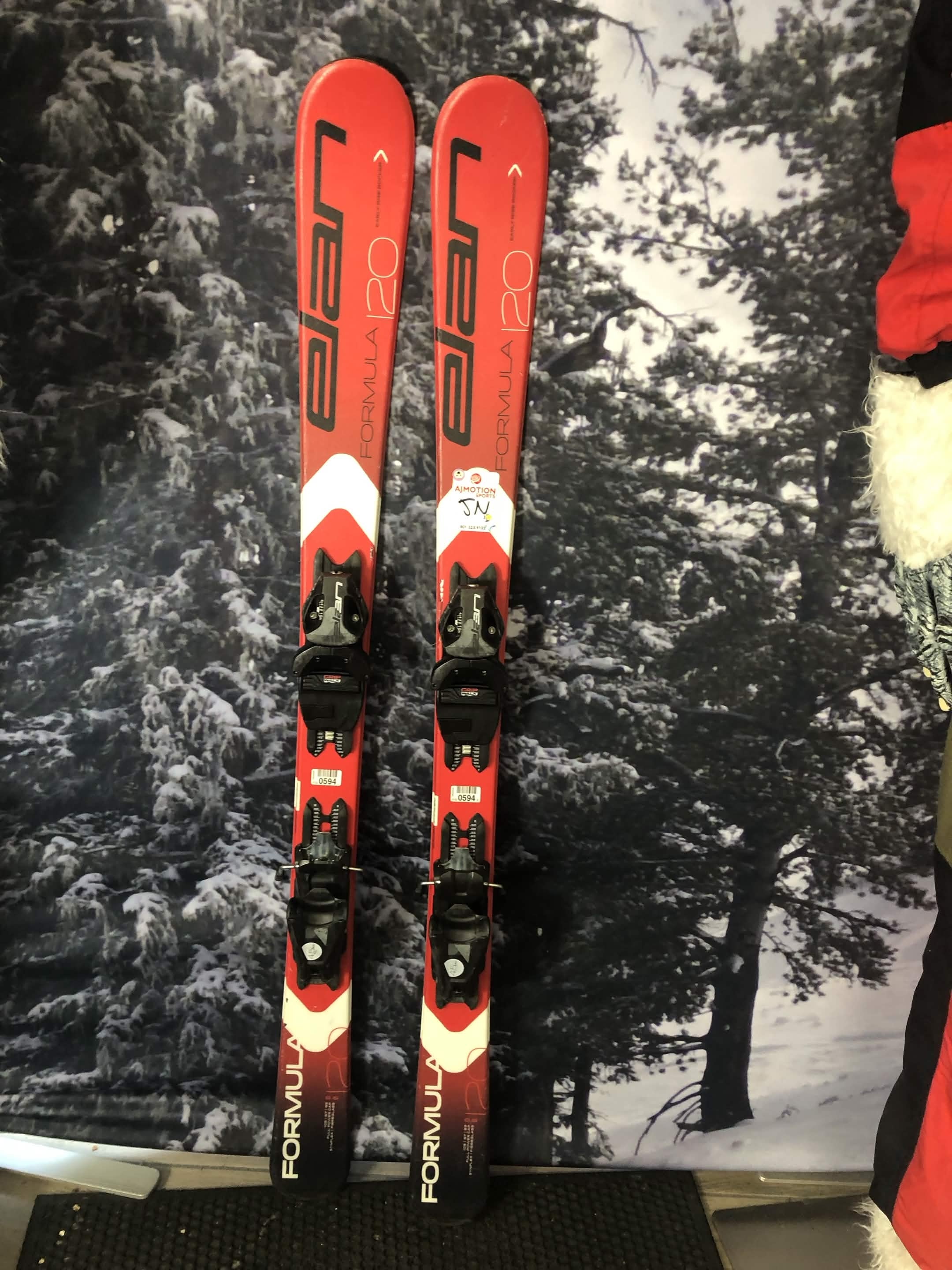 Used Elan Formula 120cm Jr Skis w/ Elan El 4.5 Demo Binding
