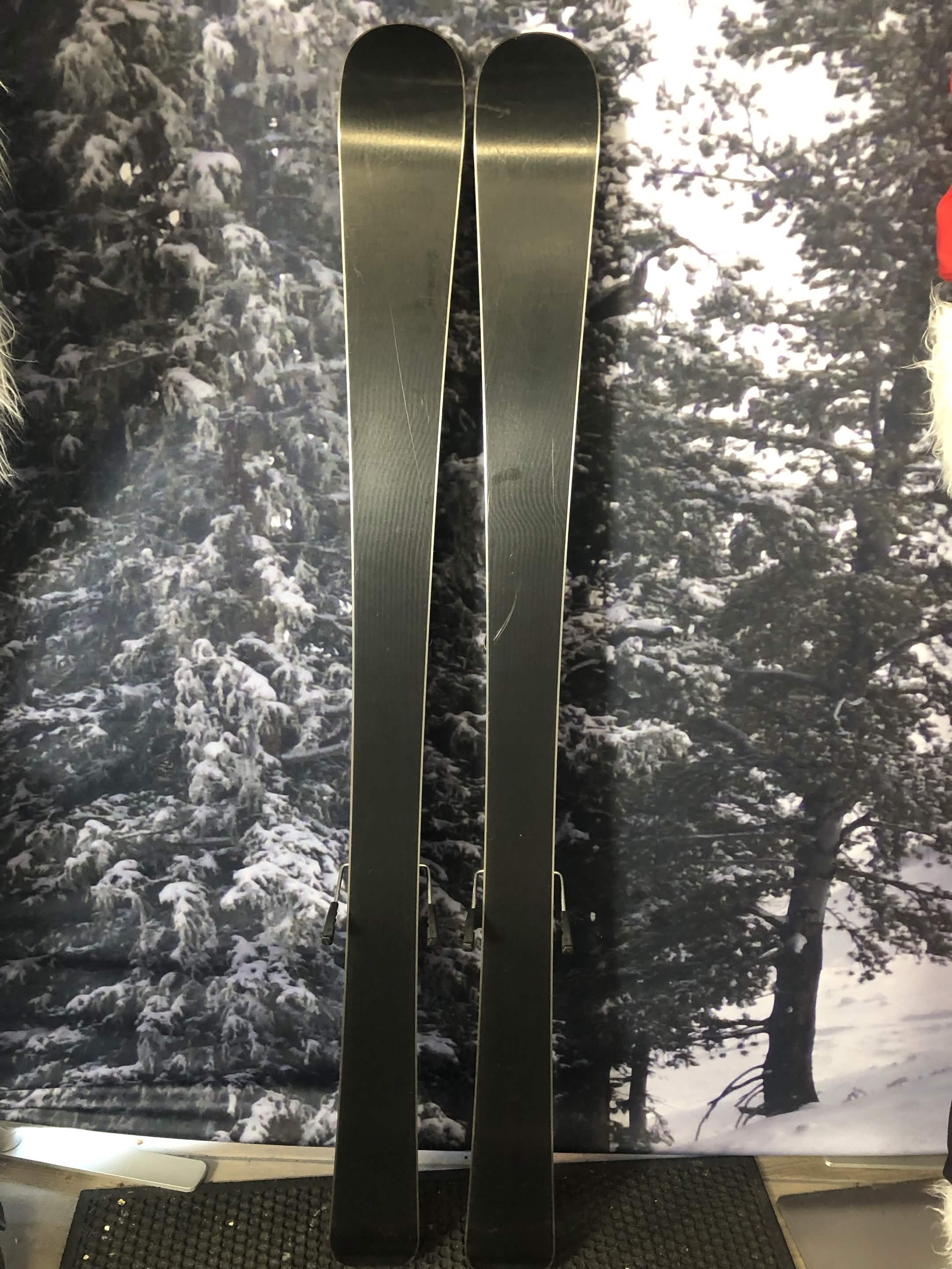 Used Elan Formula 120cm Jr Skis w/ Elan El 4.5 Demo Binding