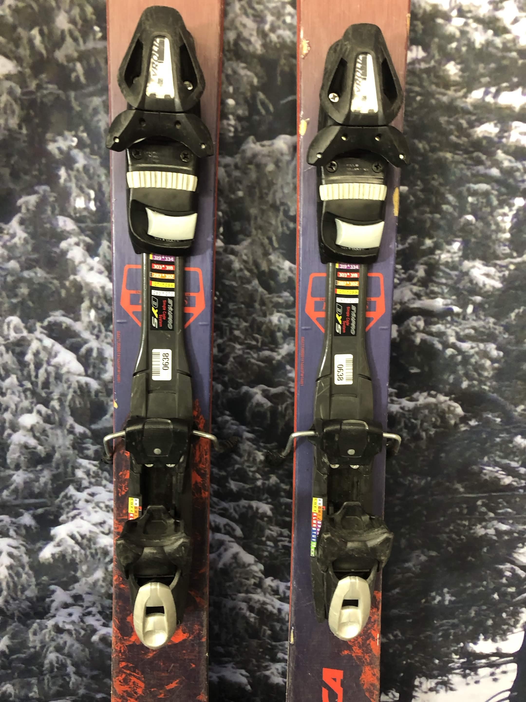 Used Nordica Enforcer 100 150cm w/ Tyrolia SP 10 Adjustable Bindings