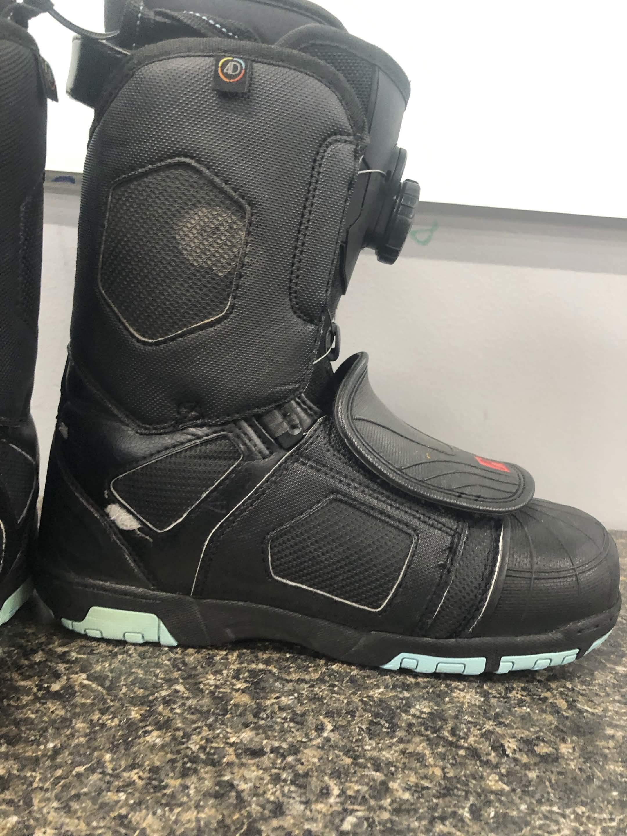 Used Head 550 4D Boa Snowboard Boots- 24.5