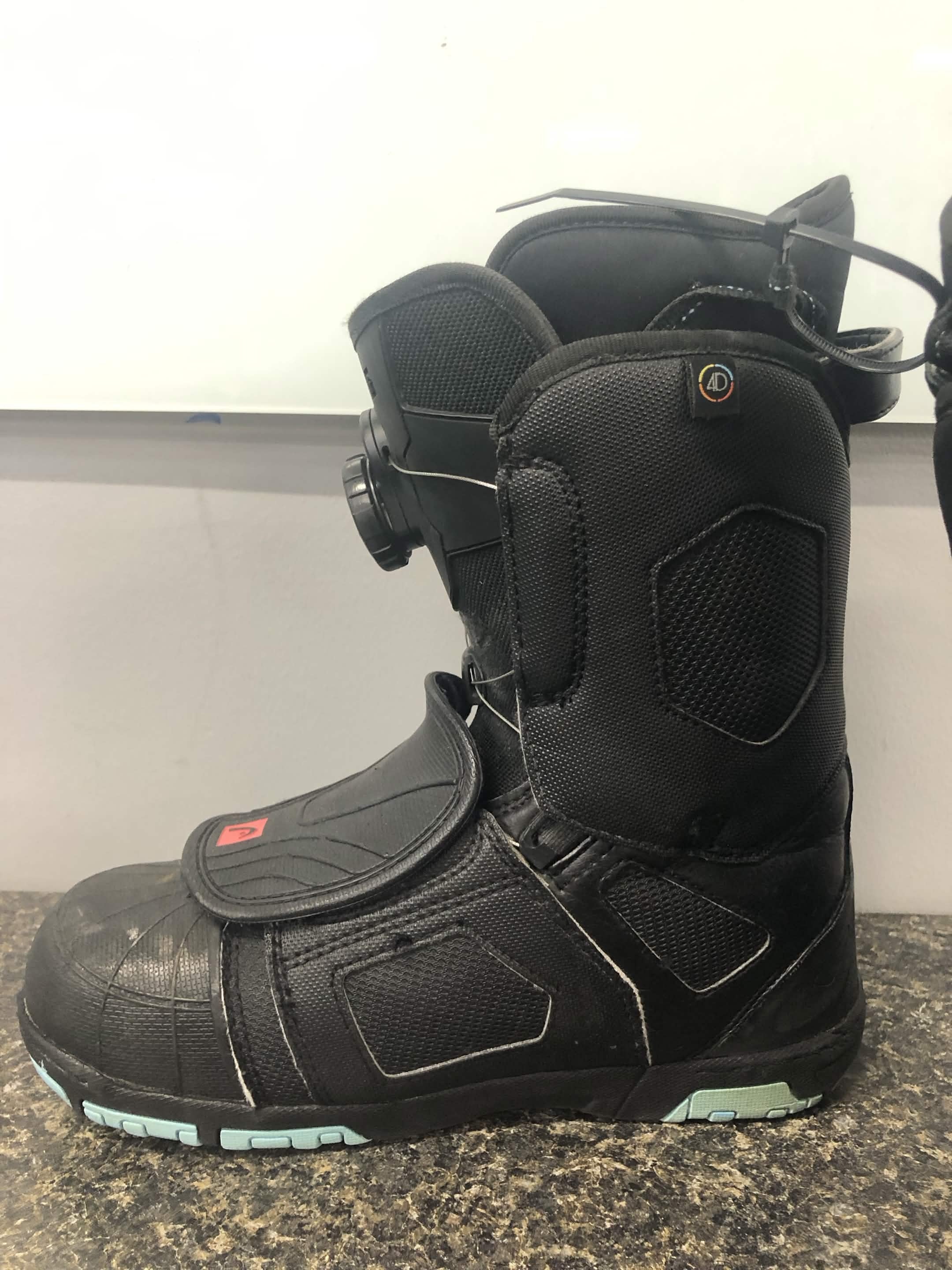 Used Head 550 4D Boa Snowboard Boots- 24.5