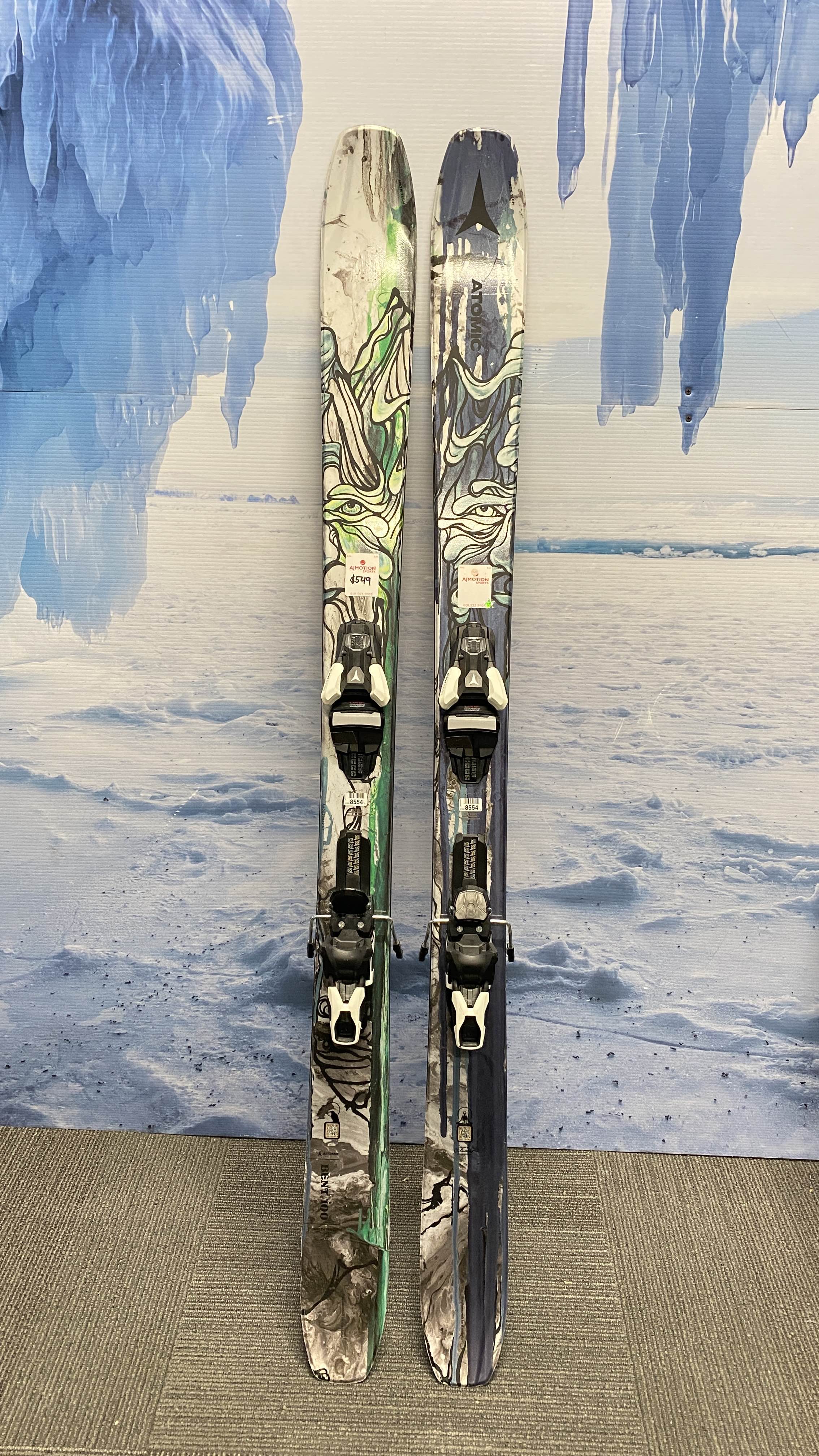 Used Atomic Bent Chetler 164cm Skis w/ Atomic Strive 11 Adjustable Bindings