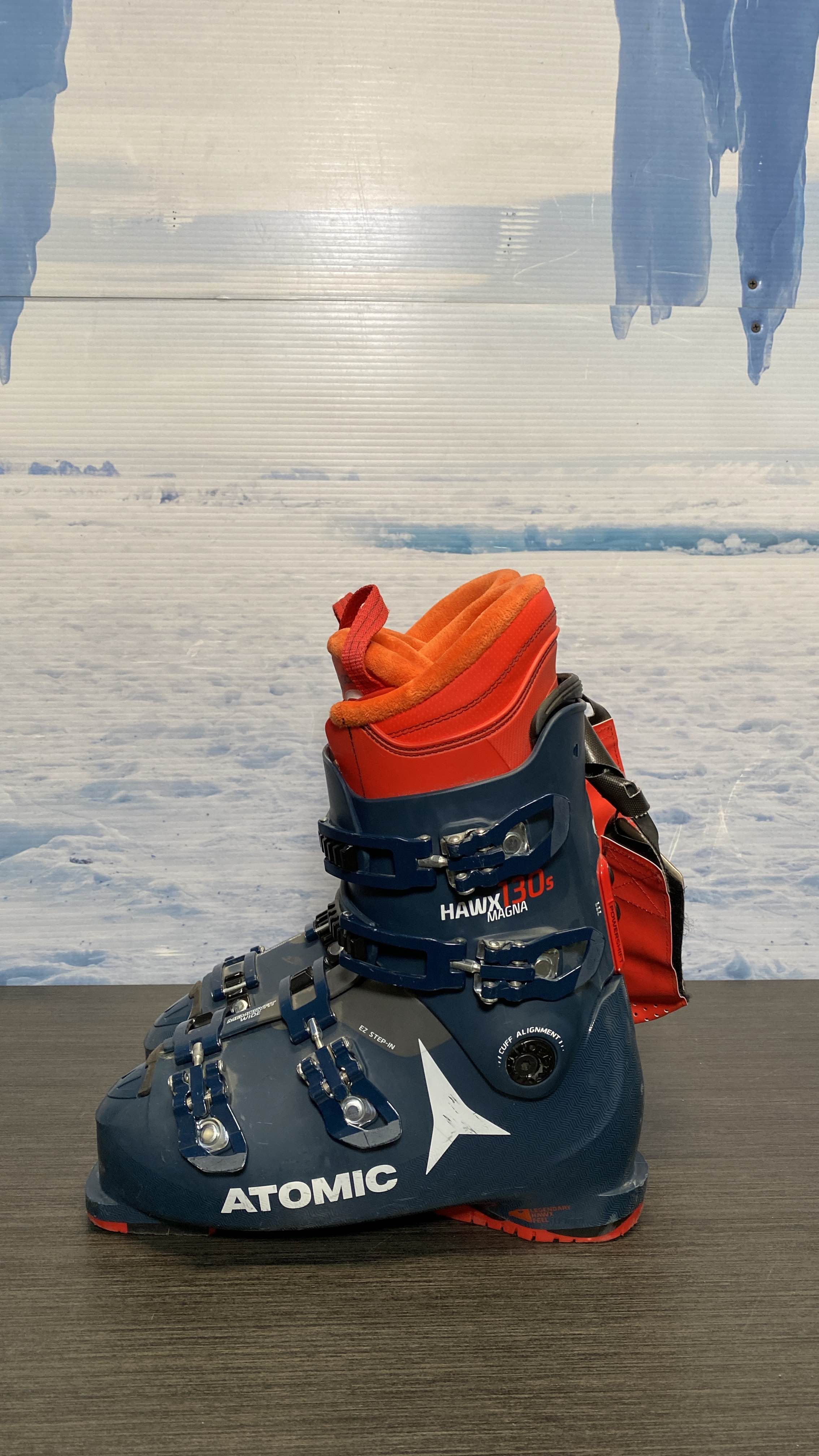 Used Atomic Hawx Magna 130's Ski Boot 27.5MP