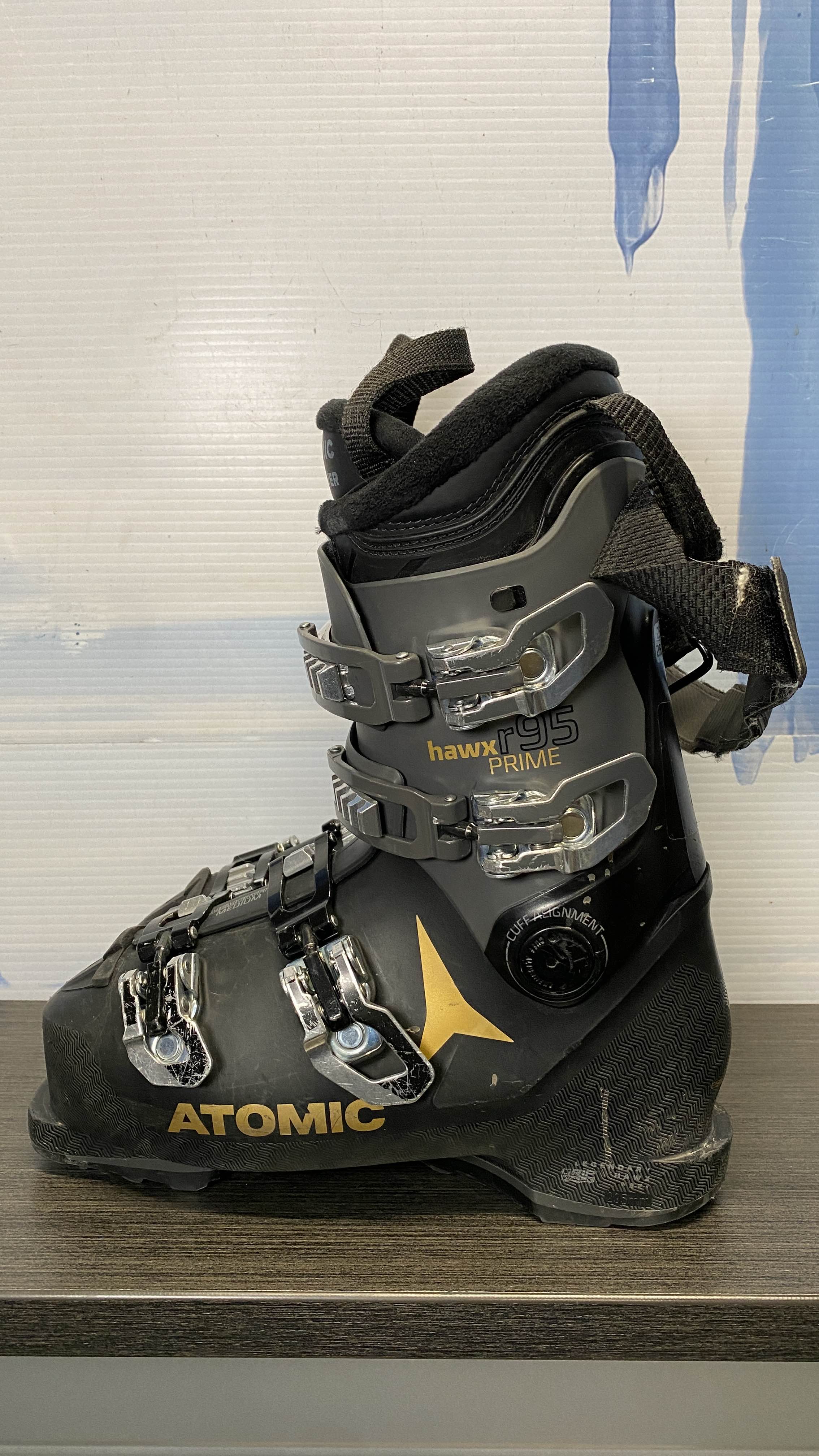 Used Atomic Hawx Magna R75 Ski Boot 25.5MP