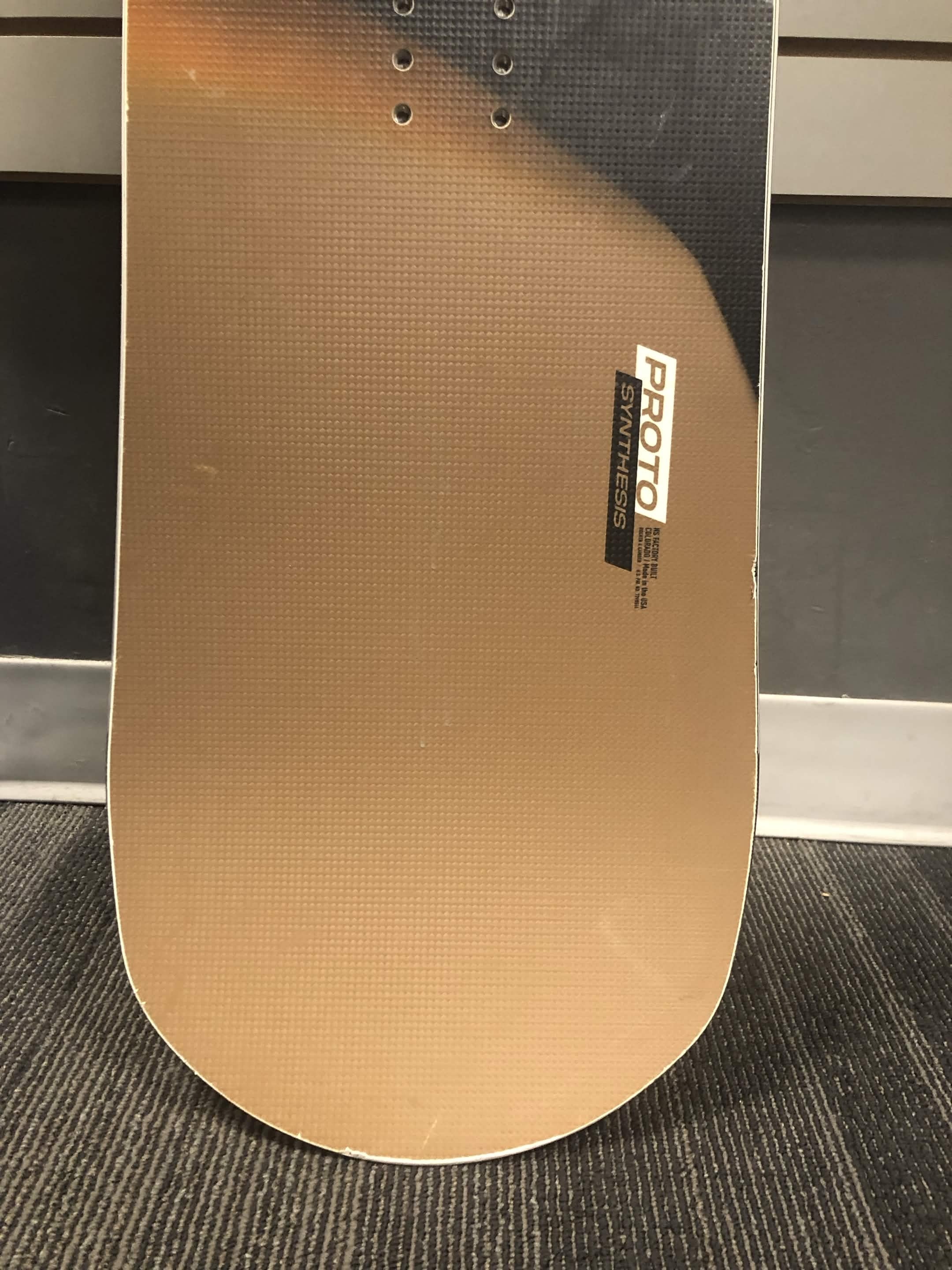 Used Never Summer Proto Synthesis 158CM Snowboard