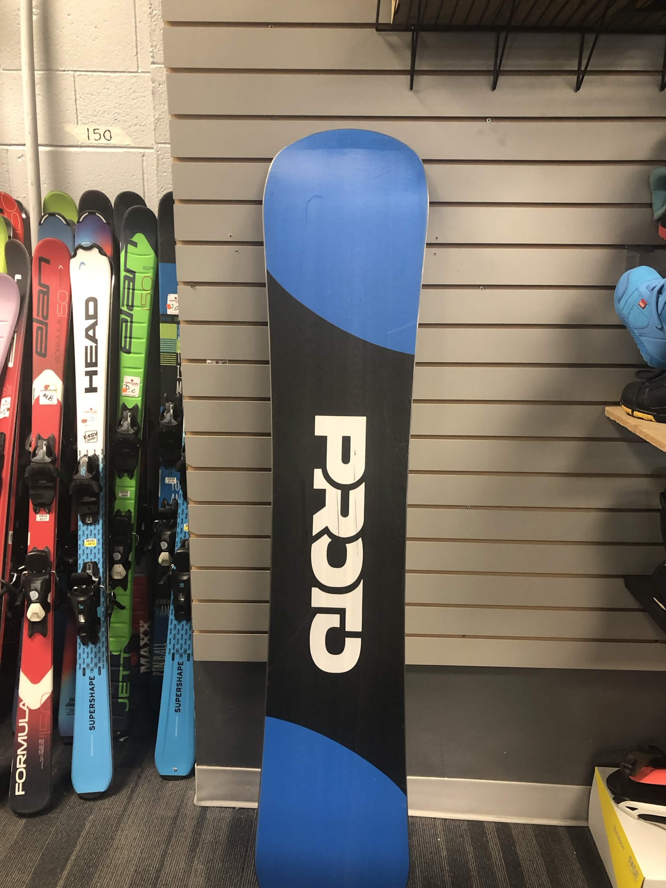 Used Never Summer Proto Synthesis 158CM Snowboard