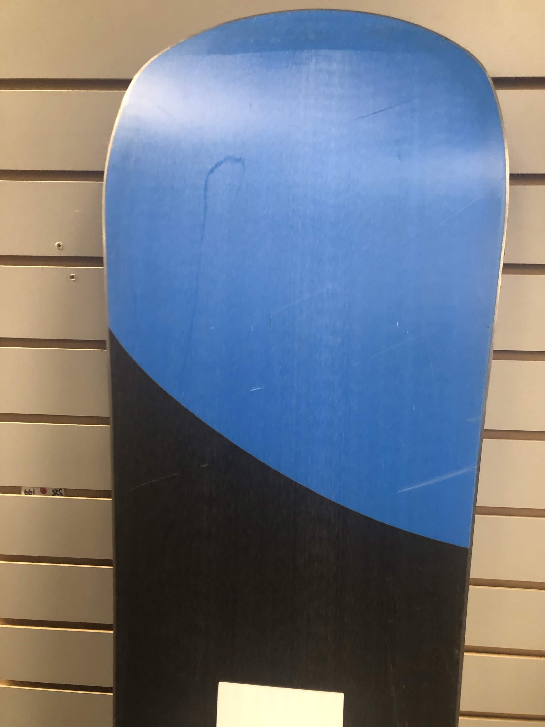Used Never Summer Proto Synthesis 158CM Snowboard