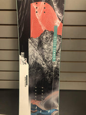 Lightly Used 2025 Never Summer Proto Synthesis 148 CM Snowboard