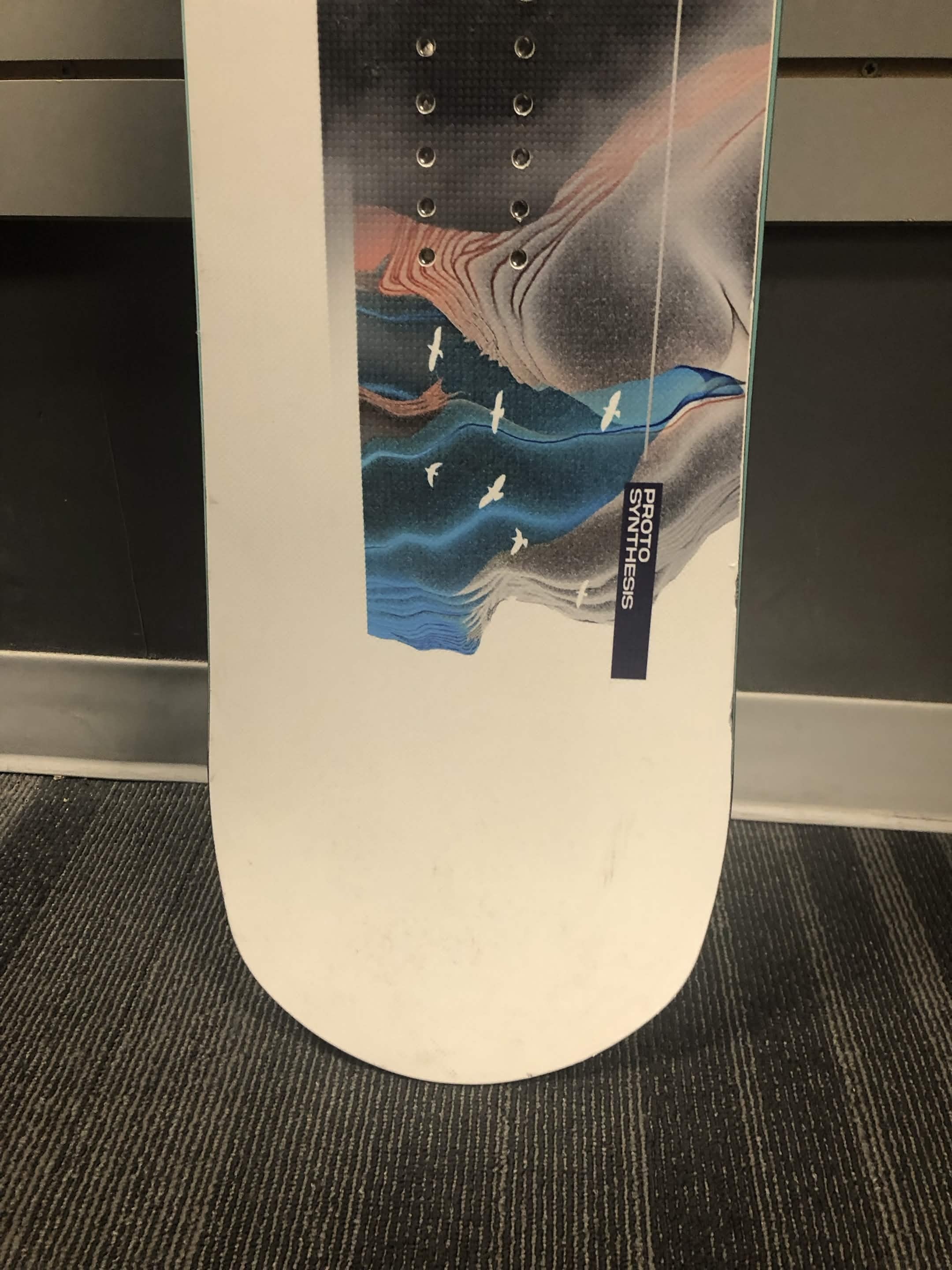 Lightly Used 2025 Never Summer Proto Synthesis 148 CM Snowboard