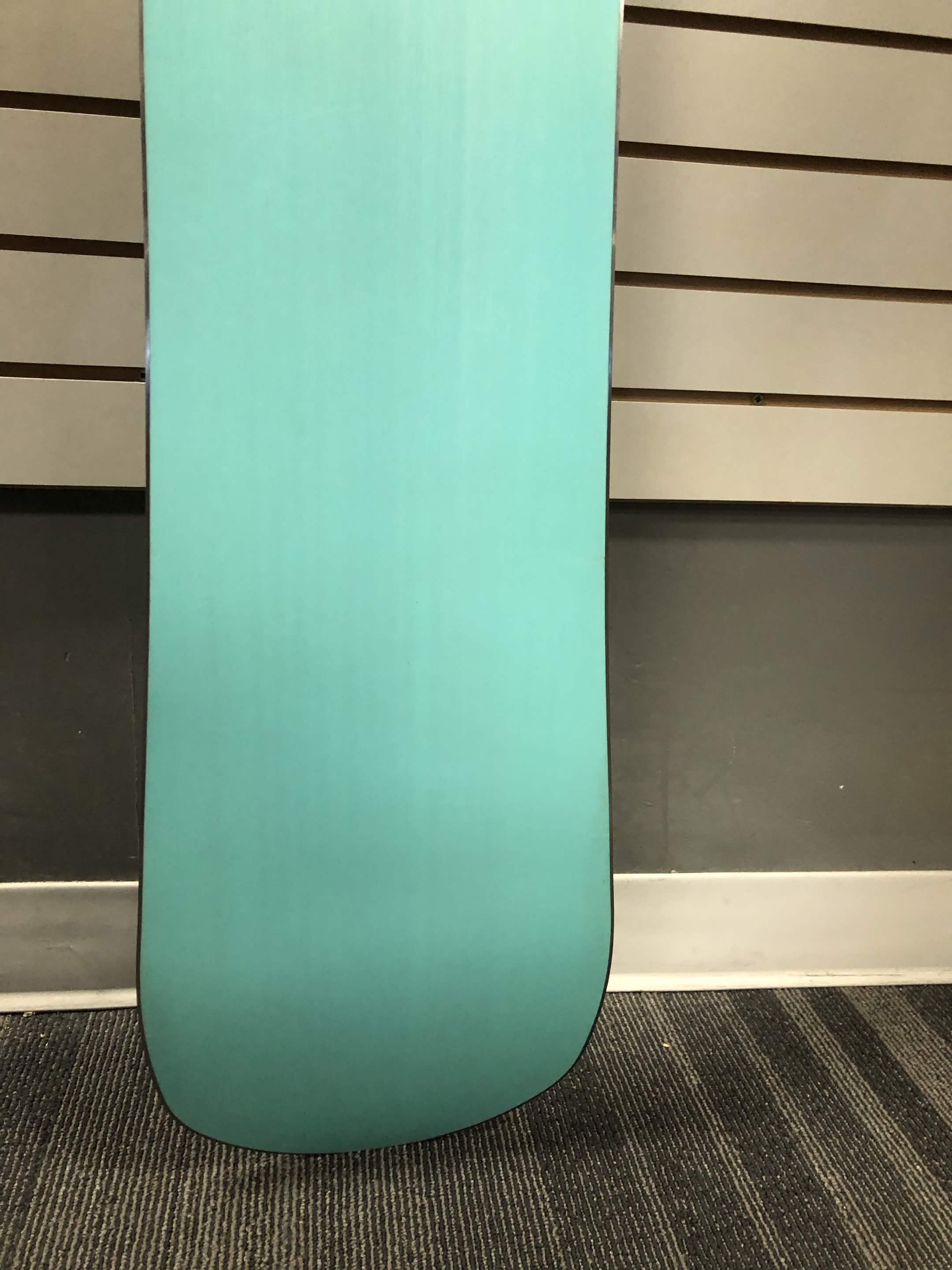 New 2025 Never Summer ProtoSynthesis 145 CM Snowboard