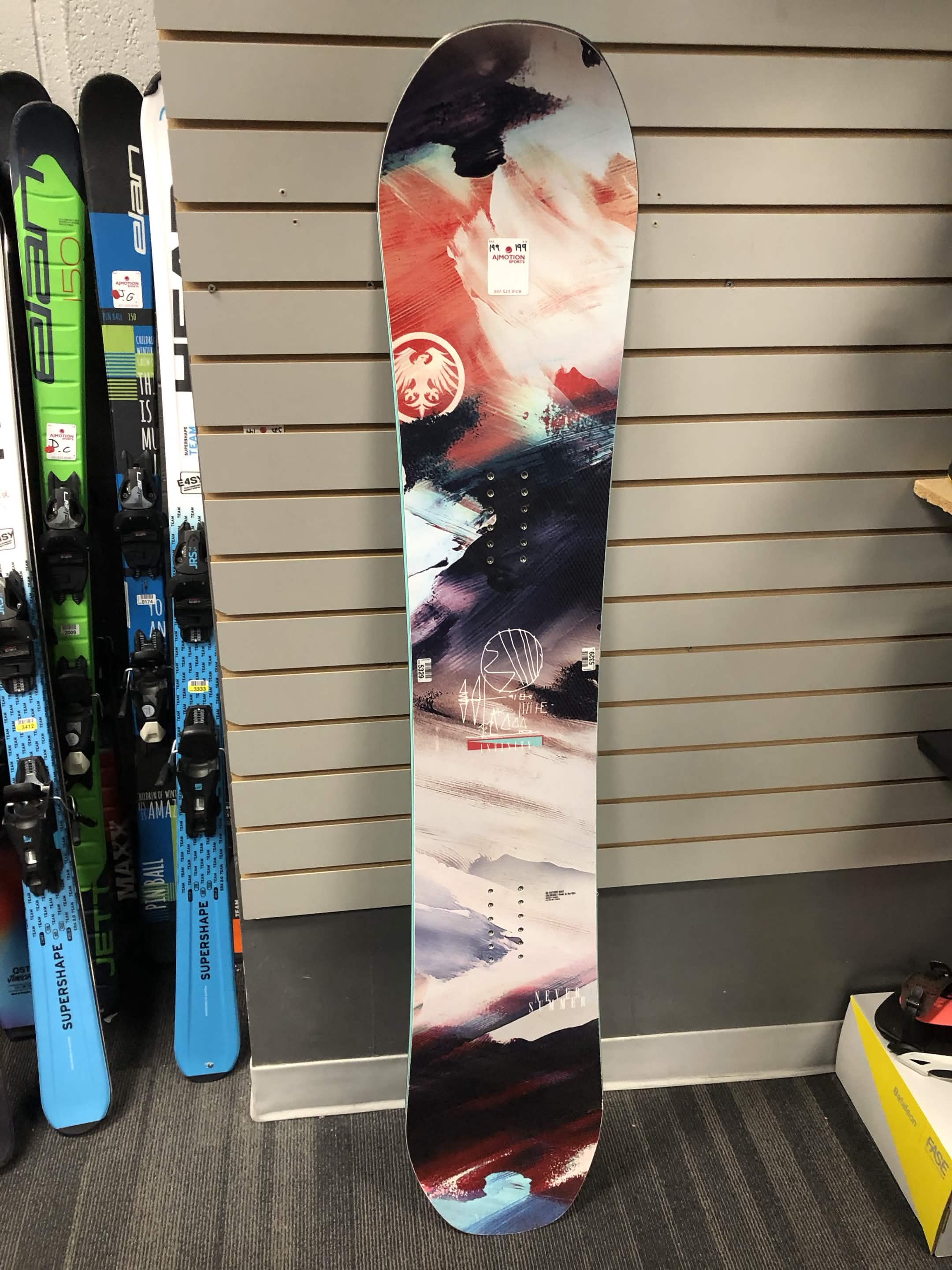 Used Never Summer Infinity Snowboard - 151CM