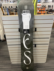 YES Hel Yes 152cm Snowboard - Used (2026)