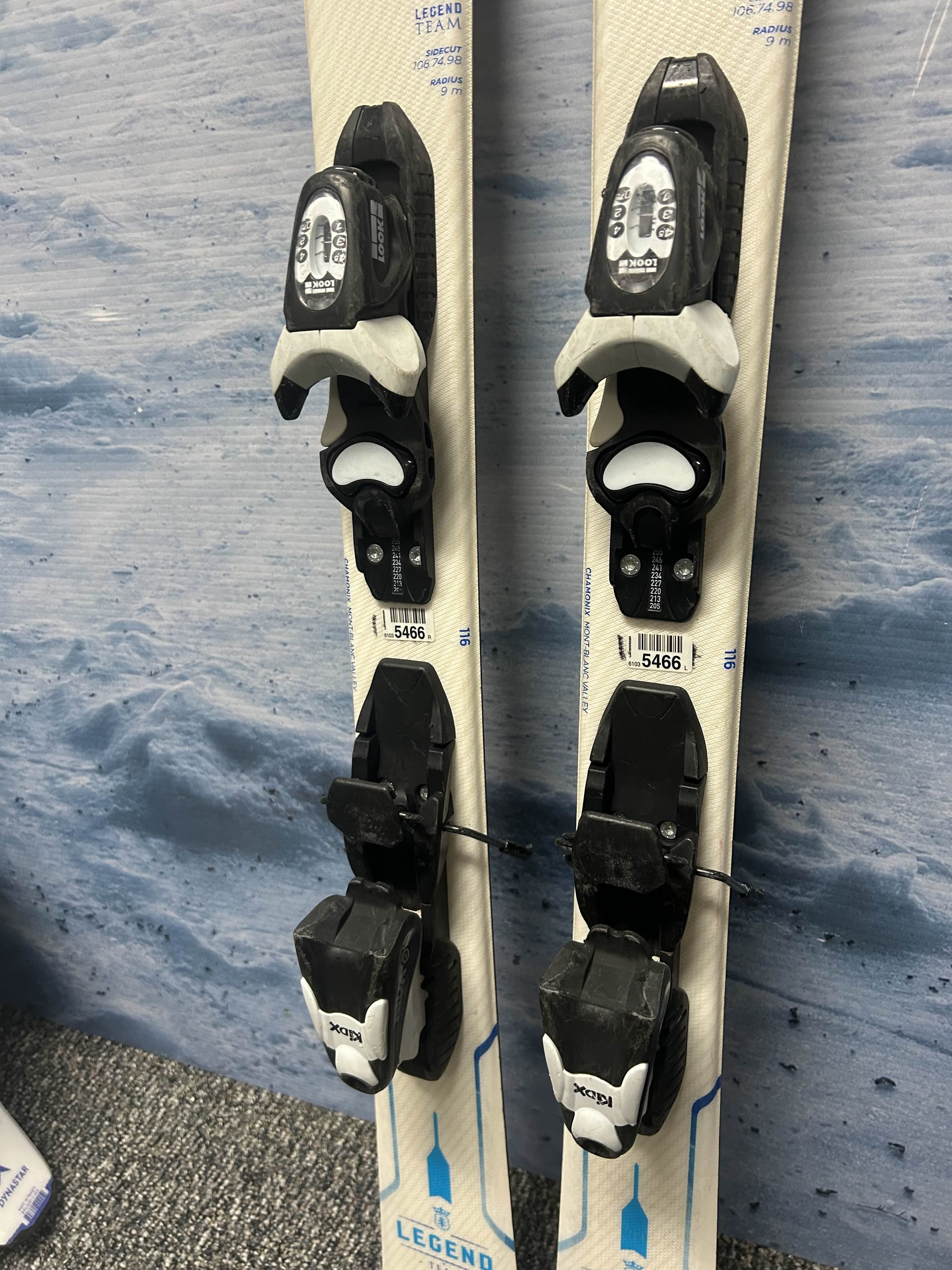 Used Dynastar Legend Team 116cm Jr Skis w/ Look X4.5 Demo Binding