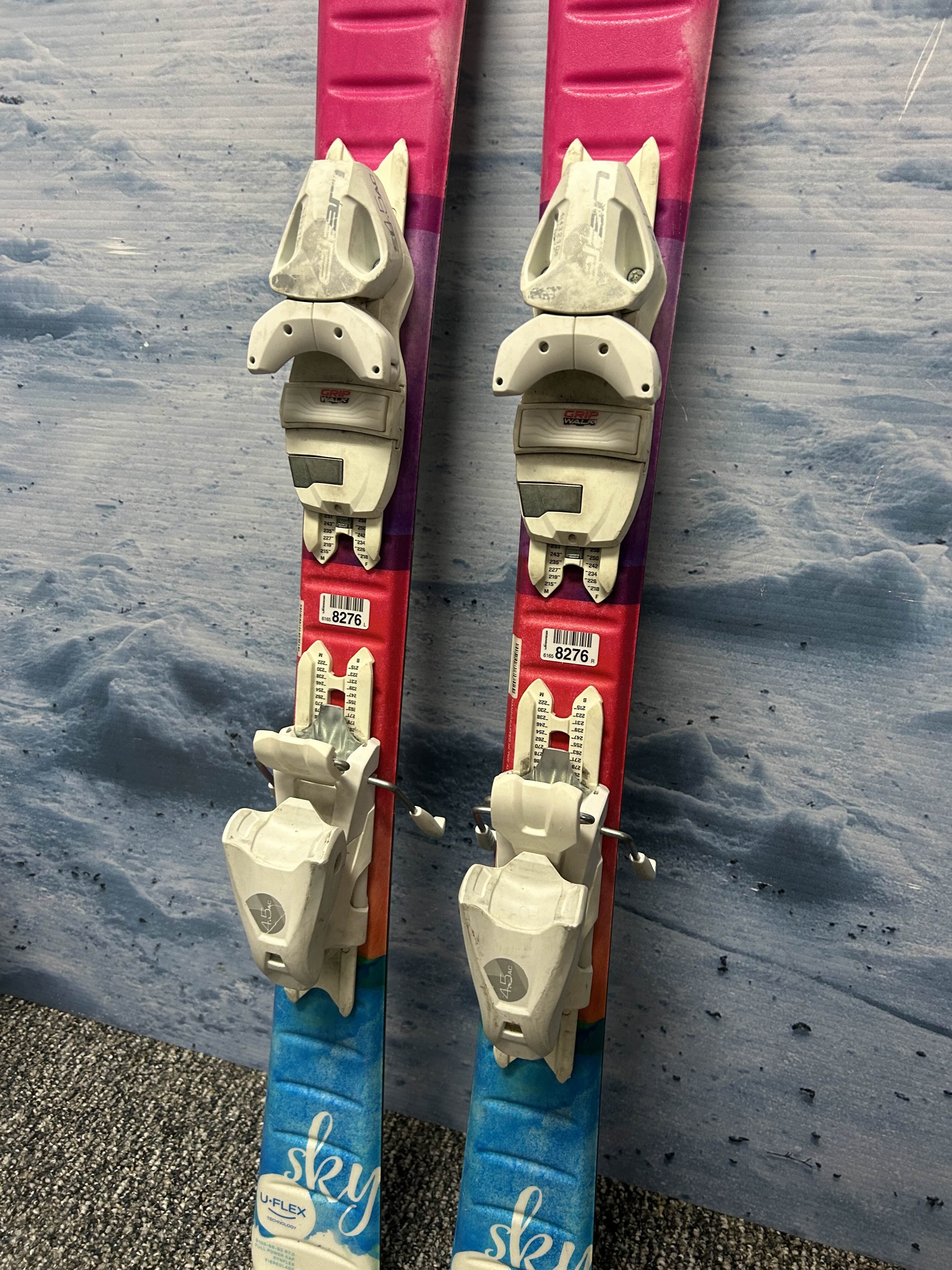 Used Elan Sky 110cm Jr Skis w/ Elan 4.5 AC Demo Binding