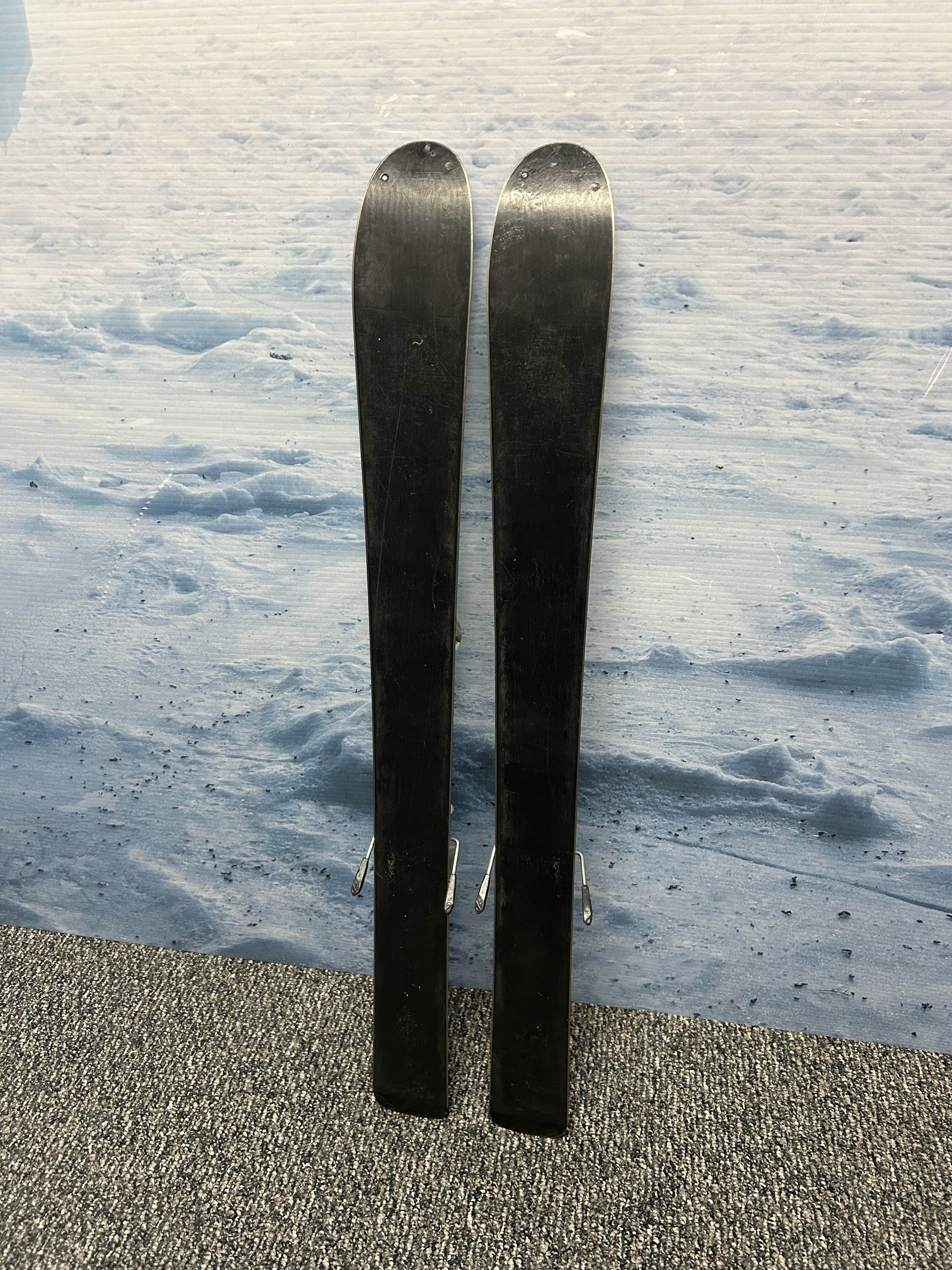 Used Dynastar Team Speed 93cm Jr Skis w/ Look Team 2 Demo Binding