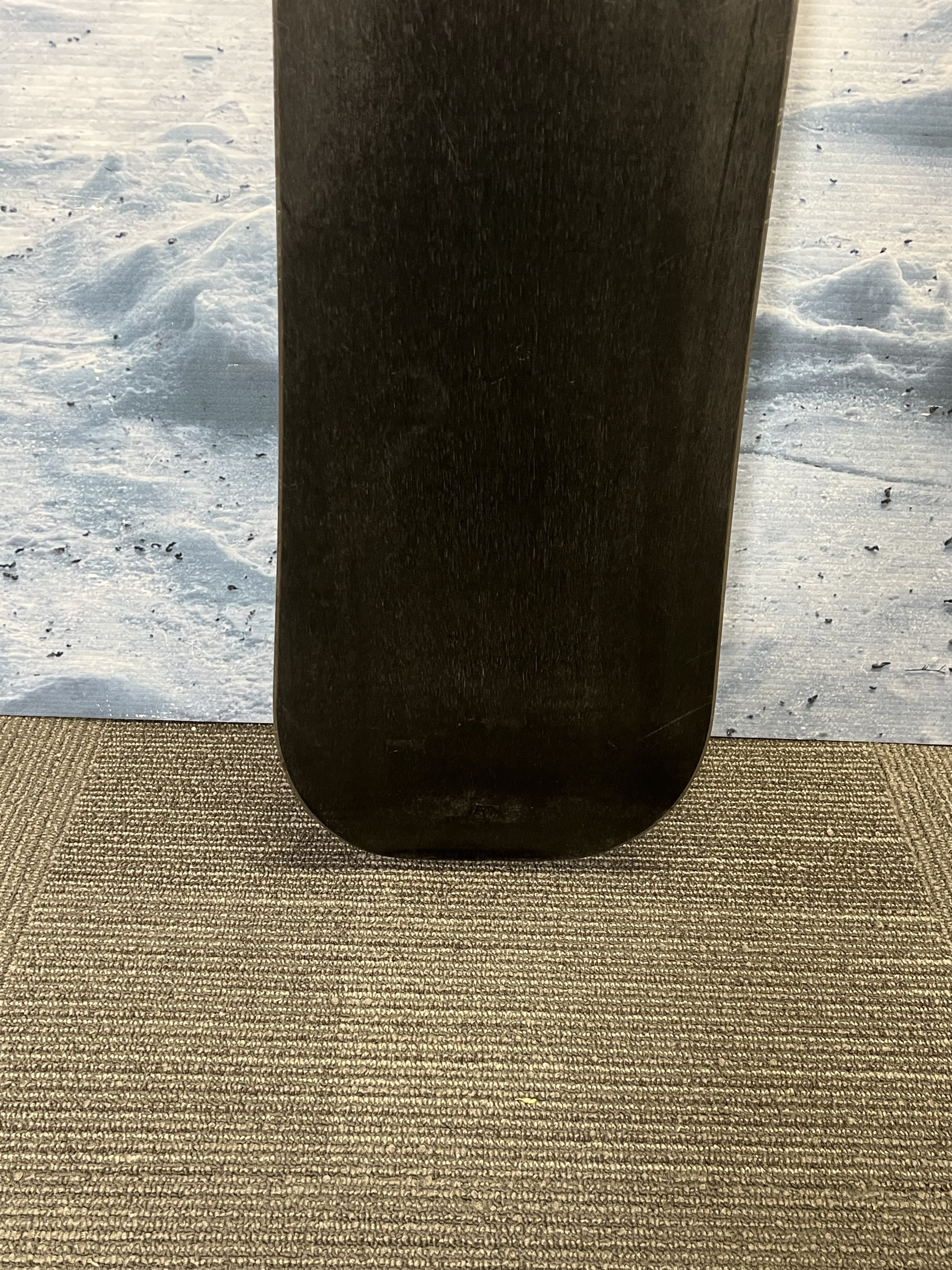 Used Never Summer Infinity Women's Snowboard 2022- 146CM