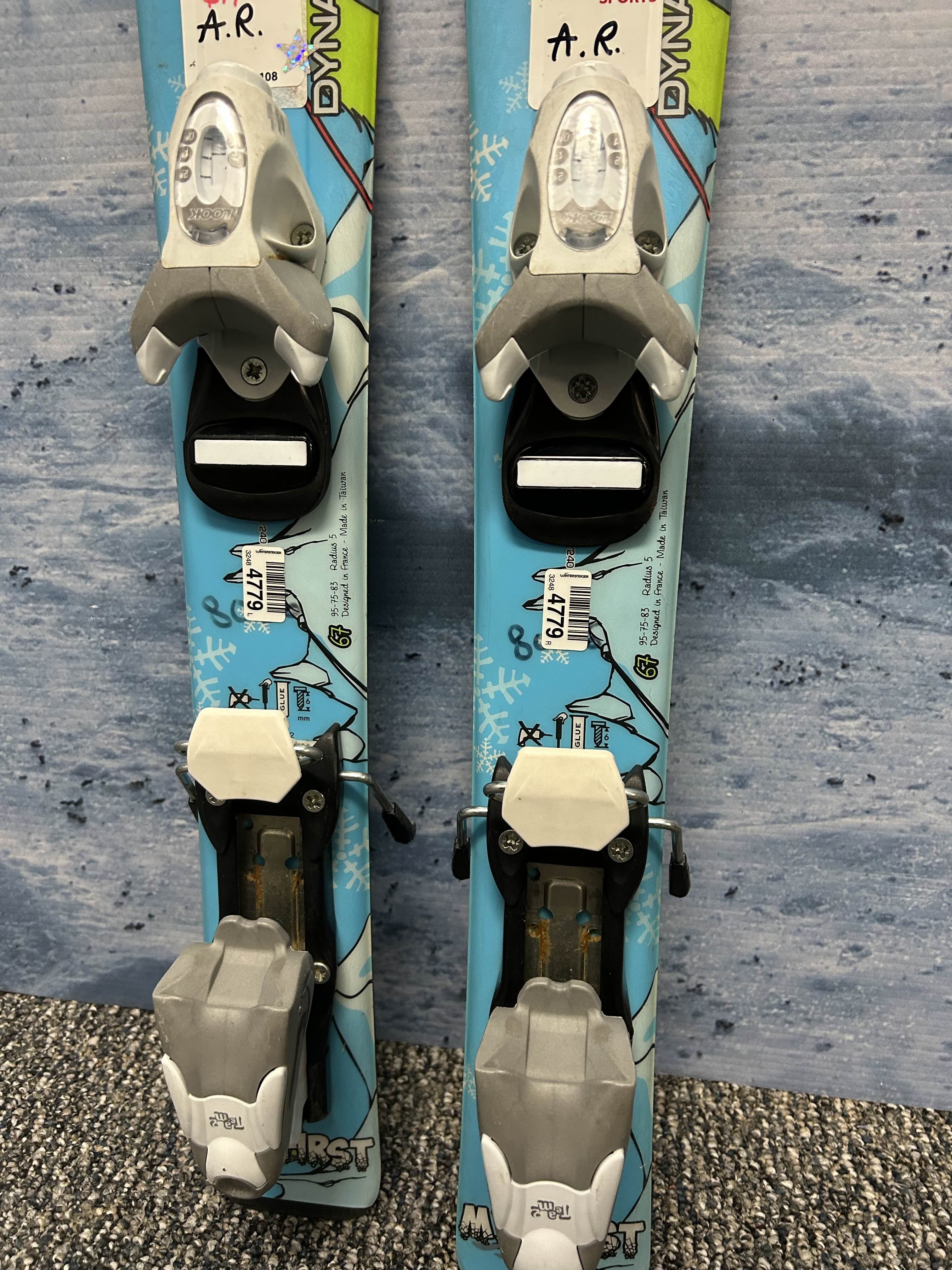 Used Dynastar My First 67cm Jr Skis w/ Look Team 2 Binding