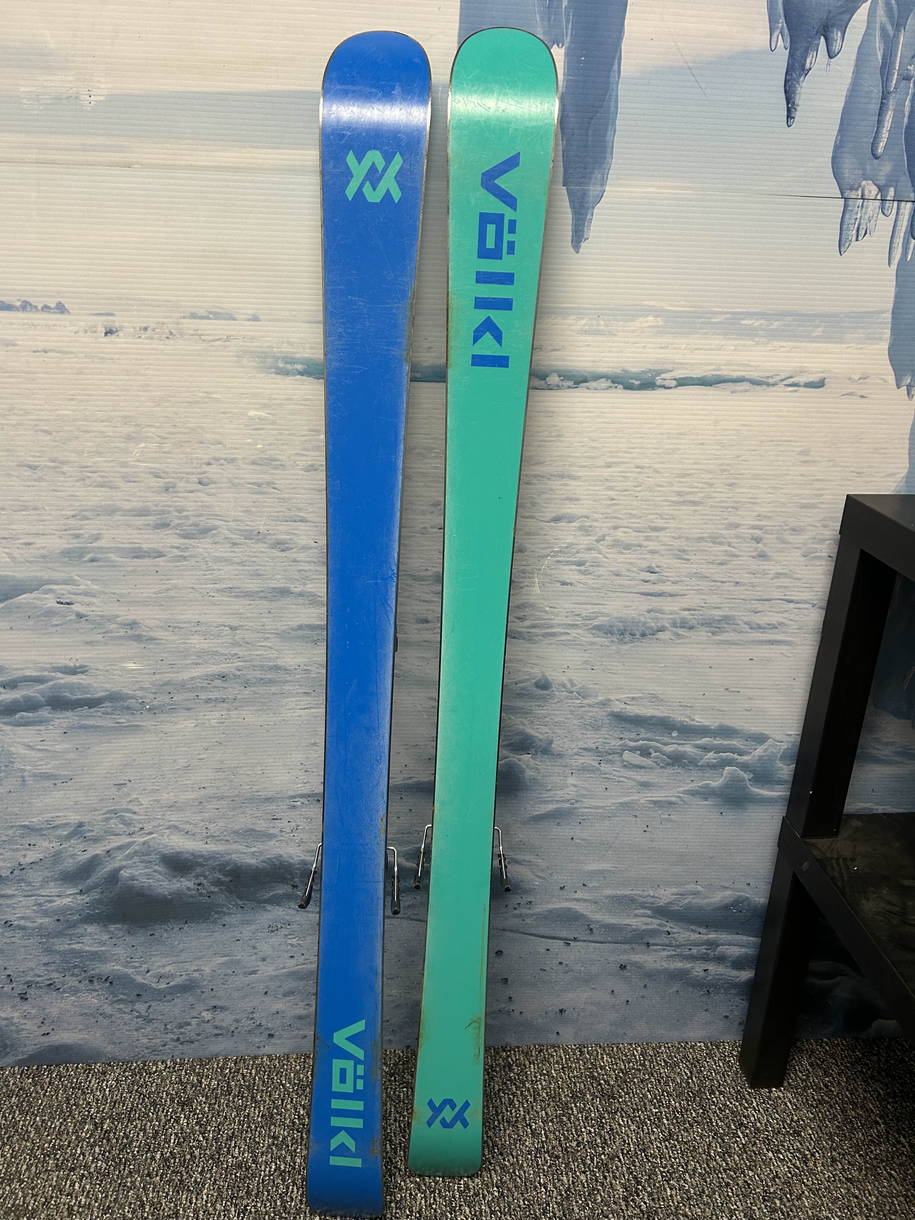 Used Volkl Bash W Jr. 138cm Jr Skis w/ Marker 4.5 Free Retail Gripwalk Bindings