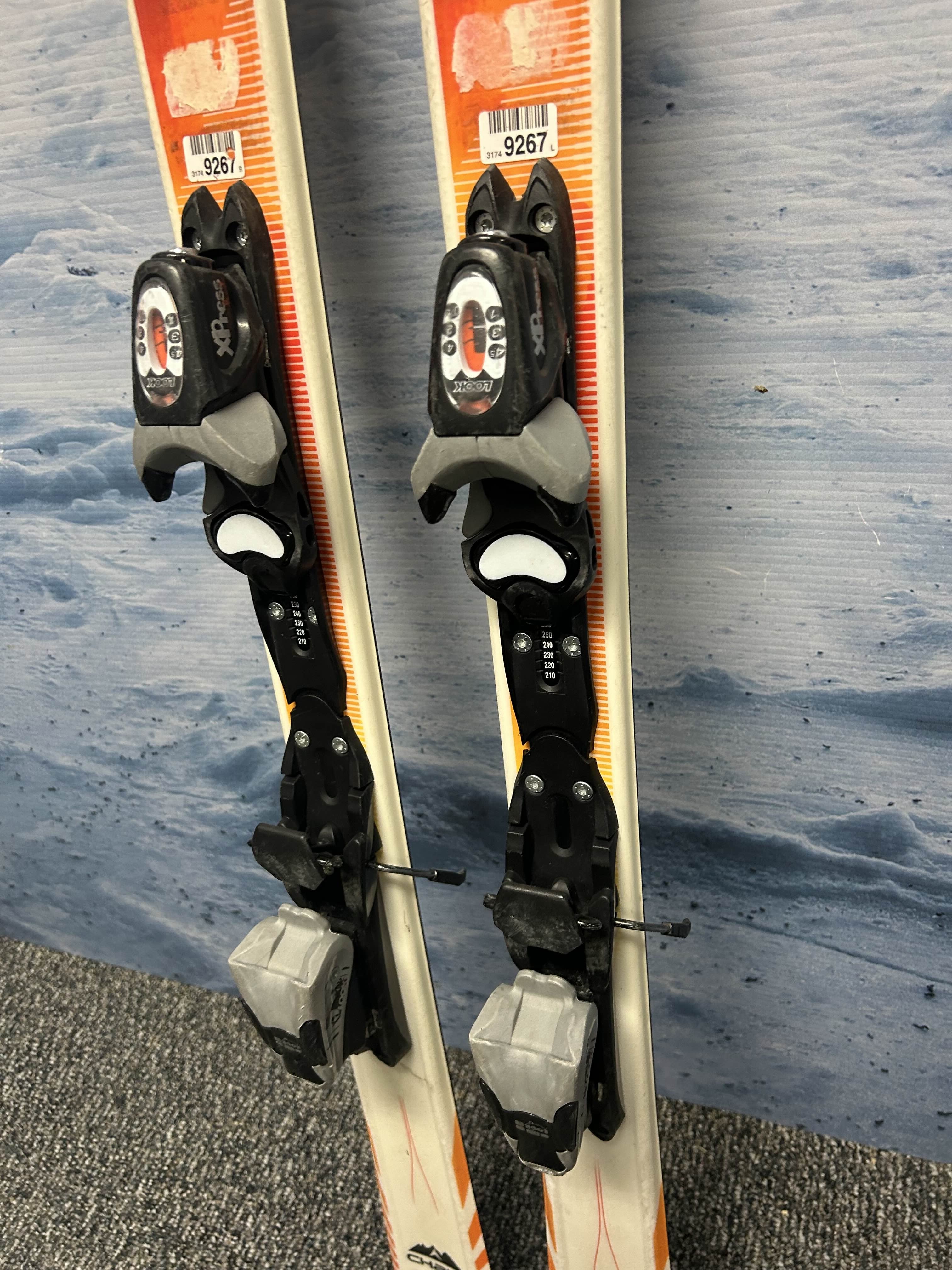 Used Dynastar Cham Team 130cm w/ Look Xpress Kid 4.5 Rental Binding