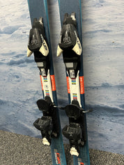 Used Atomic Vantage Jr. 130cm Jr Skis w/ EzyTrack 7.5 Demo Binding