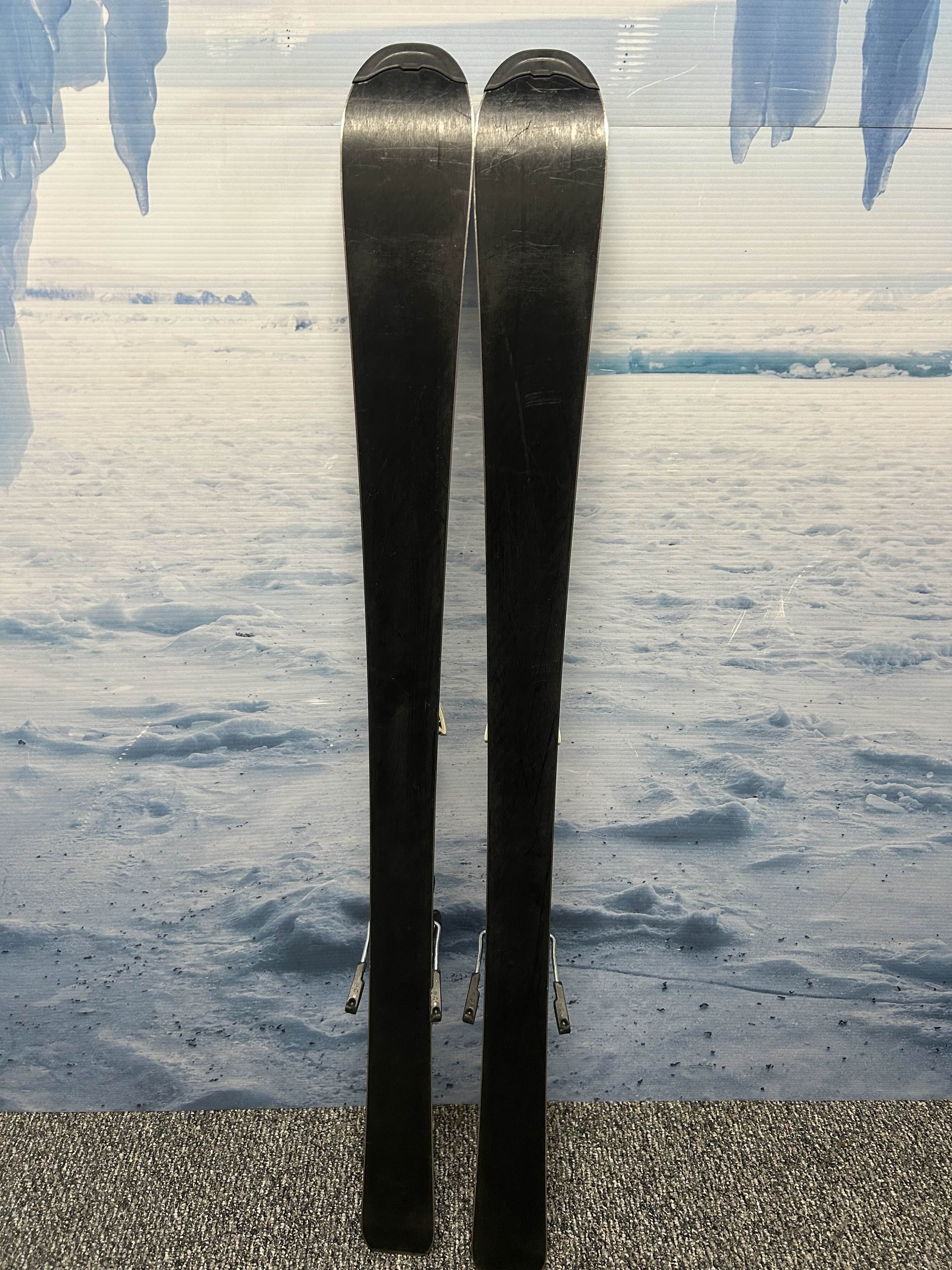 Used Atomic Vantage Jr. 130cm Jr Skis w/ EzyTrack 7.5 Demo Binding