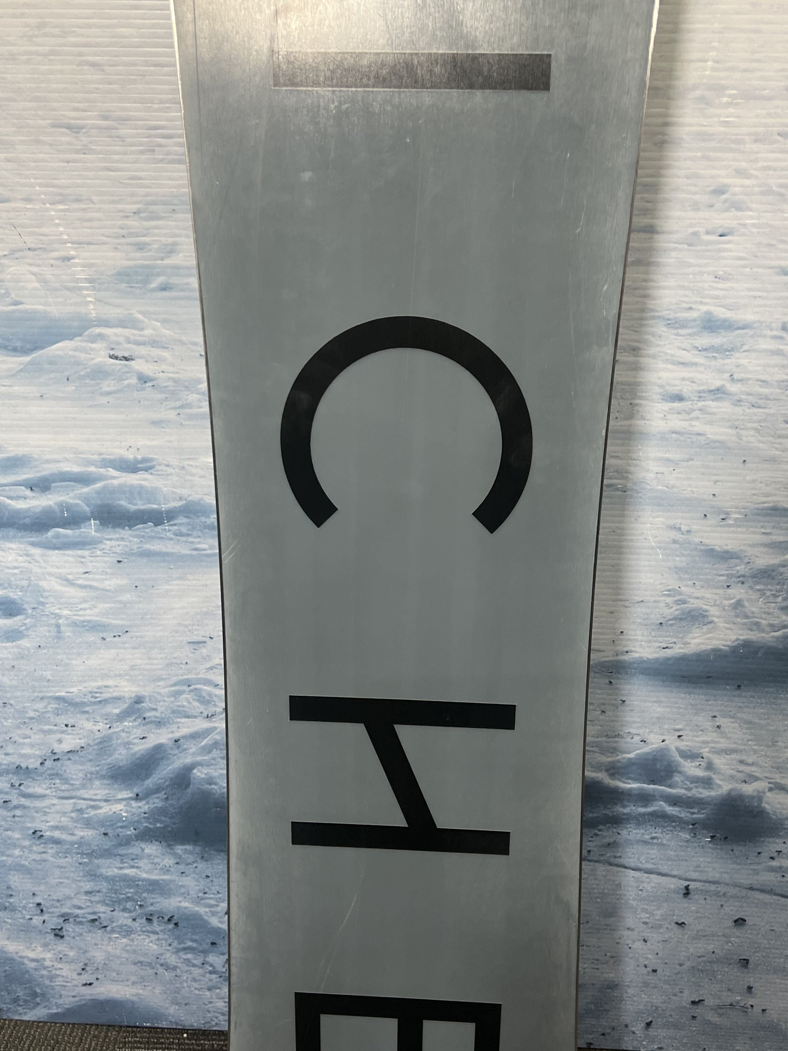 Lightly Used Niche Pyre 2024 Snowboard- 145 cm – AJ Motion