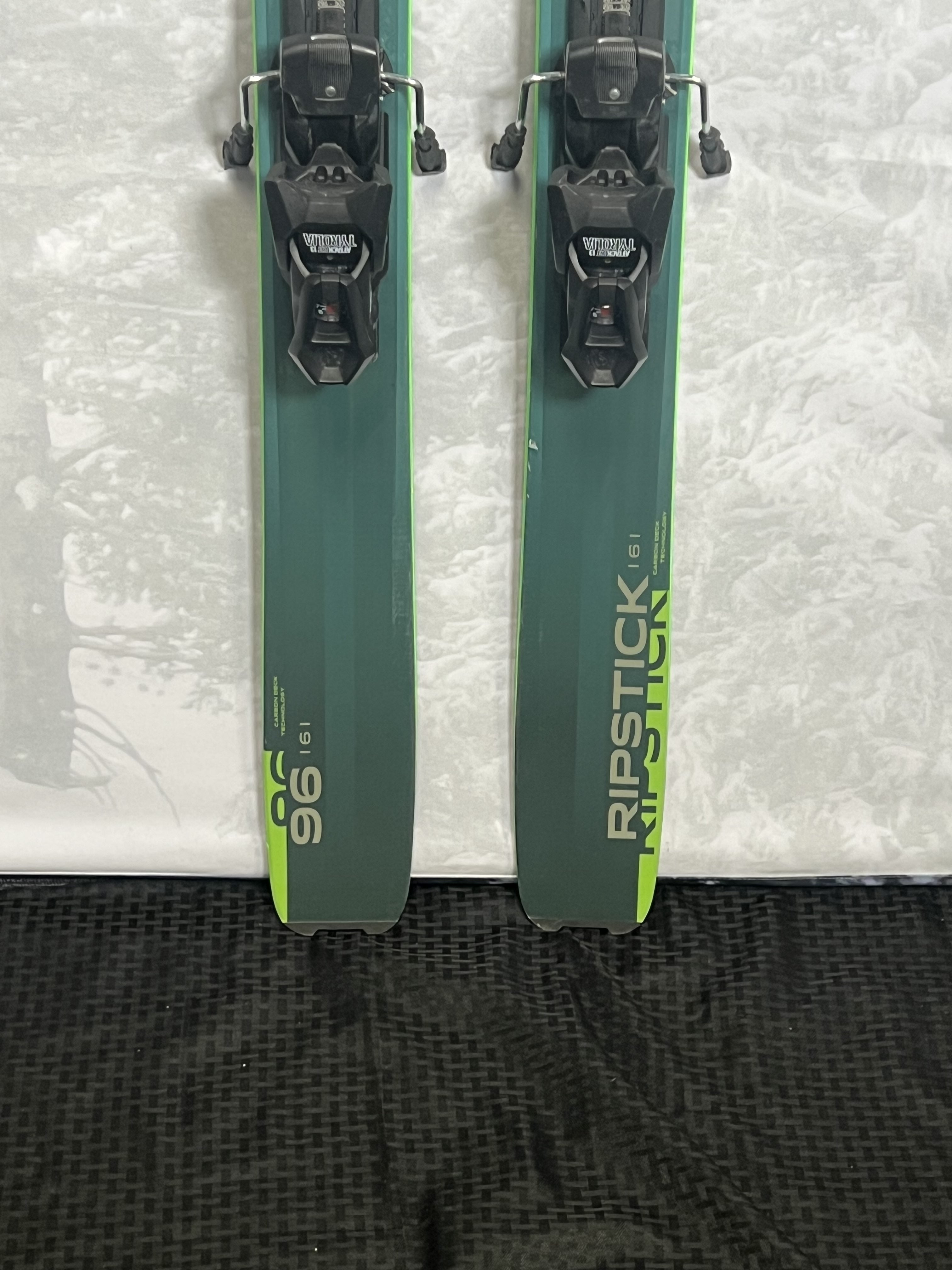 Lightly Used 2025 Elan Ripstick 96 - 161cm w/ Tyrollia Attack 13 adjustable GW bindings