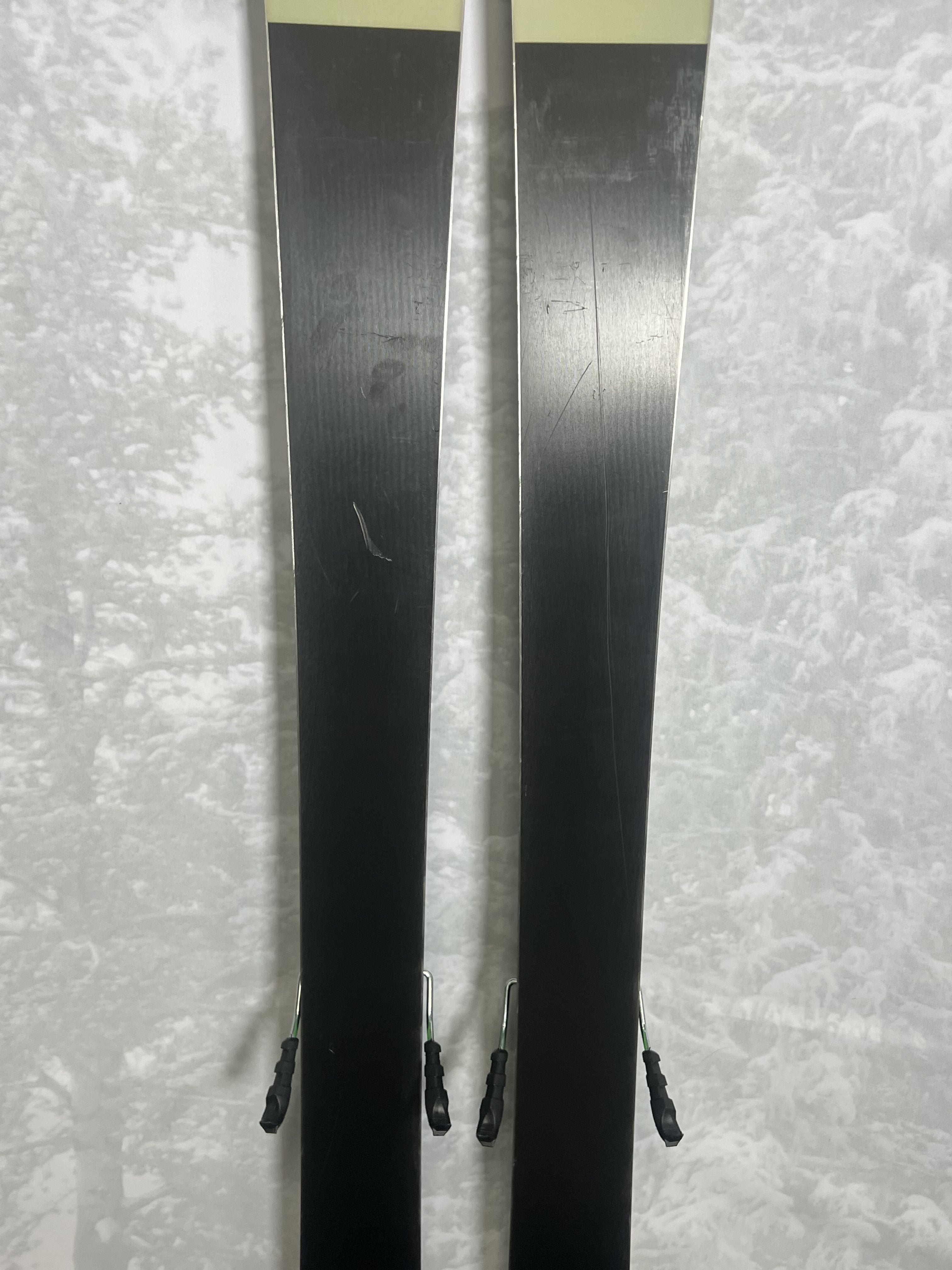 Lightly Used 2025 Elan Ripstick 96 - 161cm w/ Tyrollia Attack 13 adjustable GW bindings
