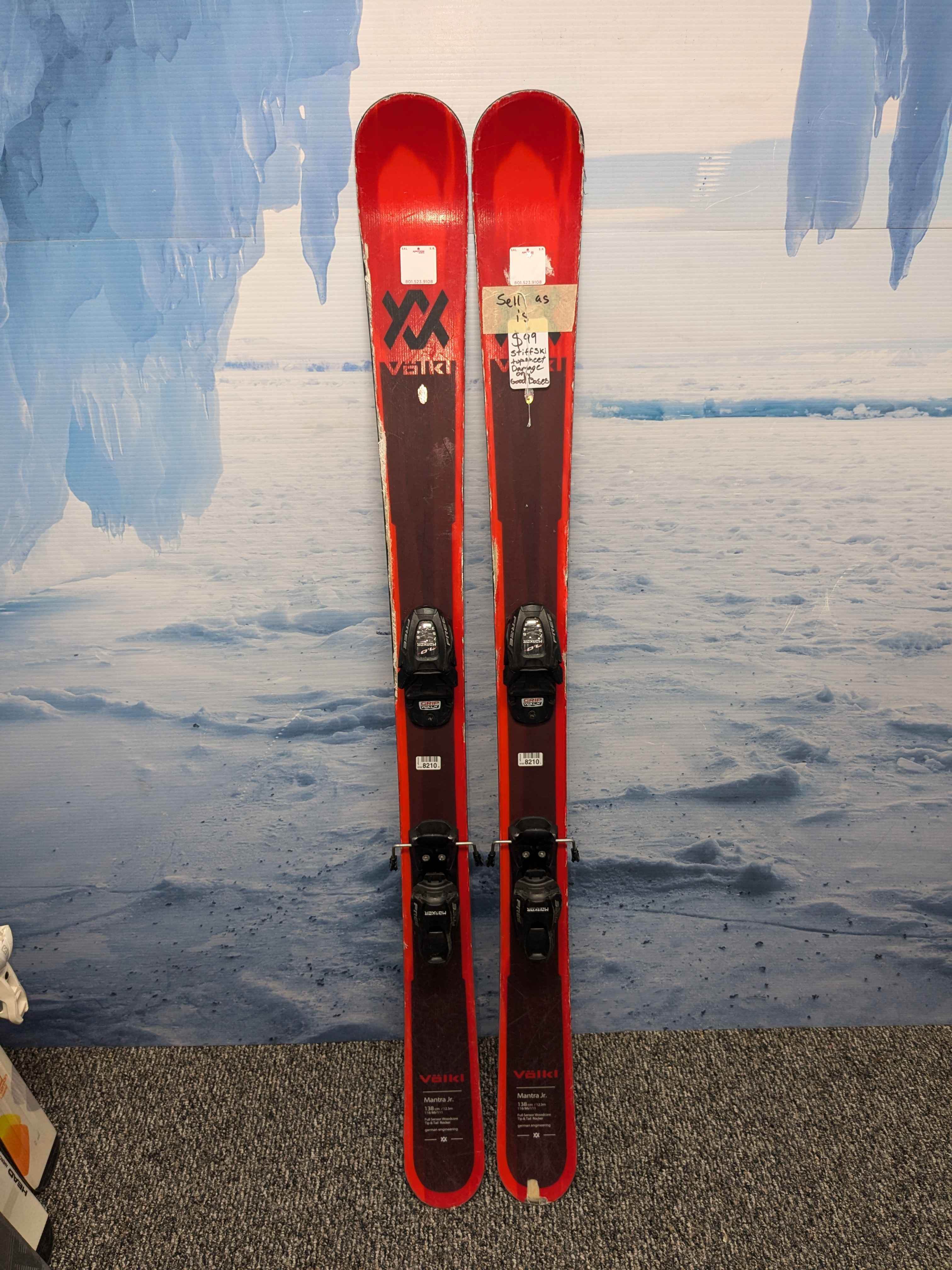 Used Volkl Mantra Jr. 138cm Jr Skis w/ Marker 7.0 Free Bindings