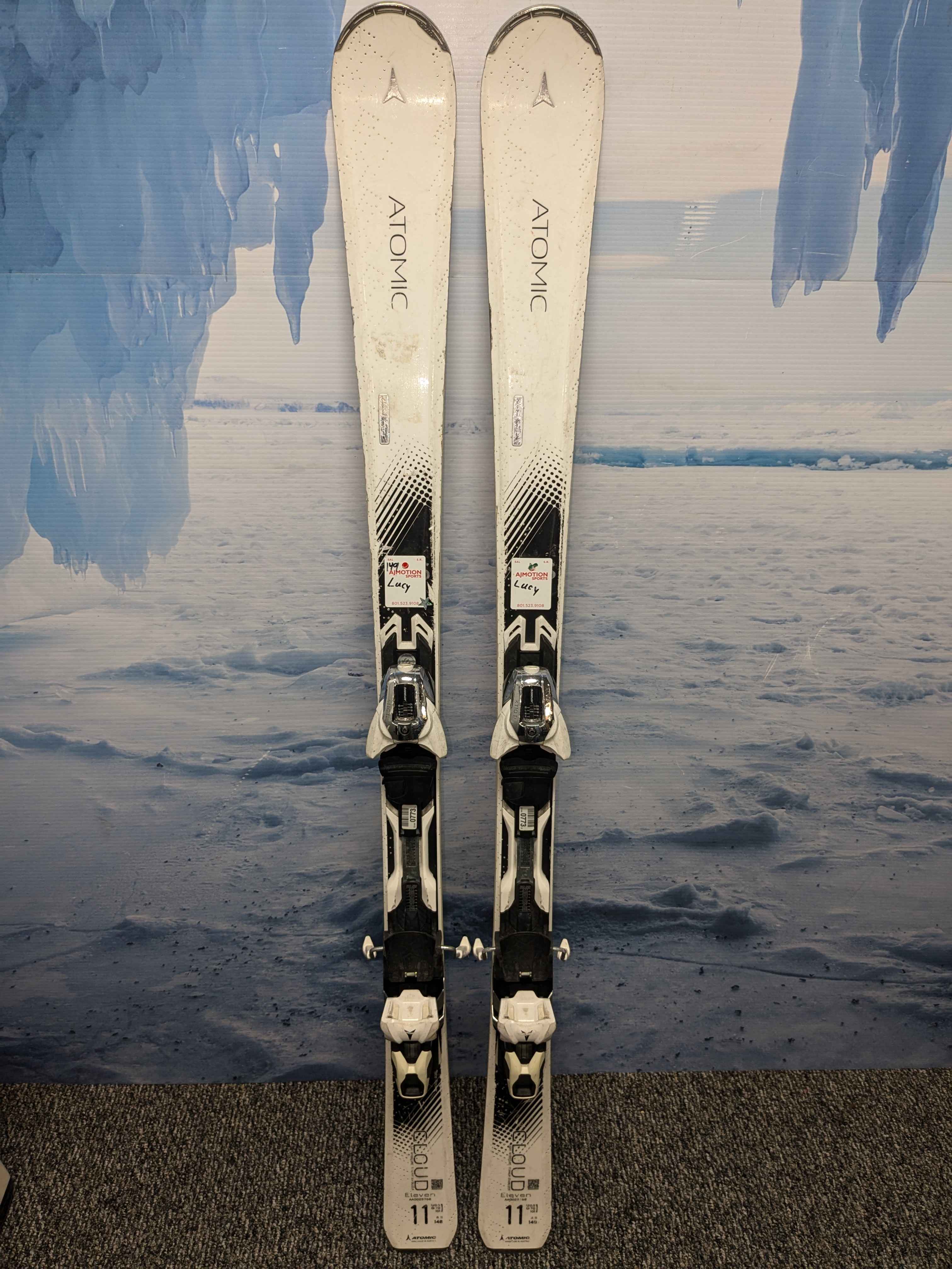 Used Atomic Cloud 11 148cm Women Skis w/ Atomic S10TI Demo Binding