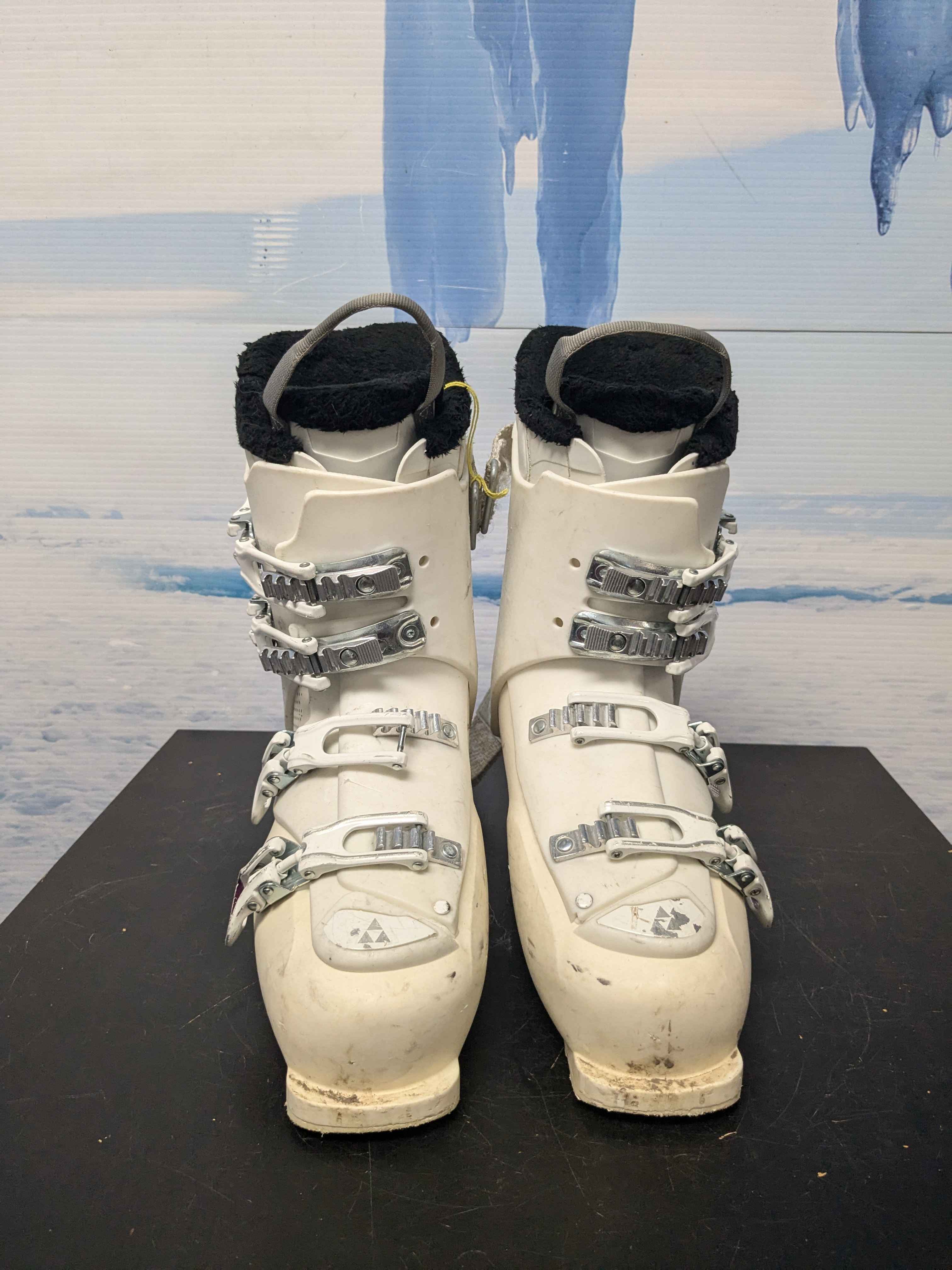 Used Fischer Cruzar 80 Ski Boot 25.5MP