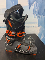 Used Roxa Evo 110 BLK/ORG Ski Boot 27.5MP