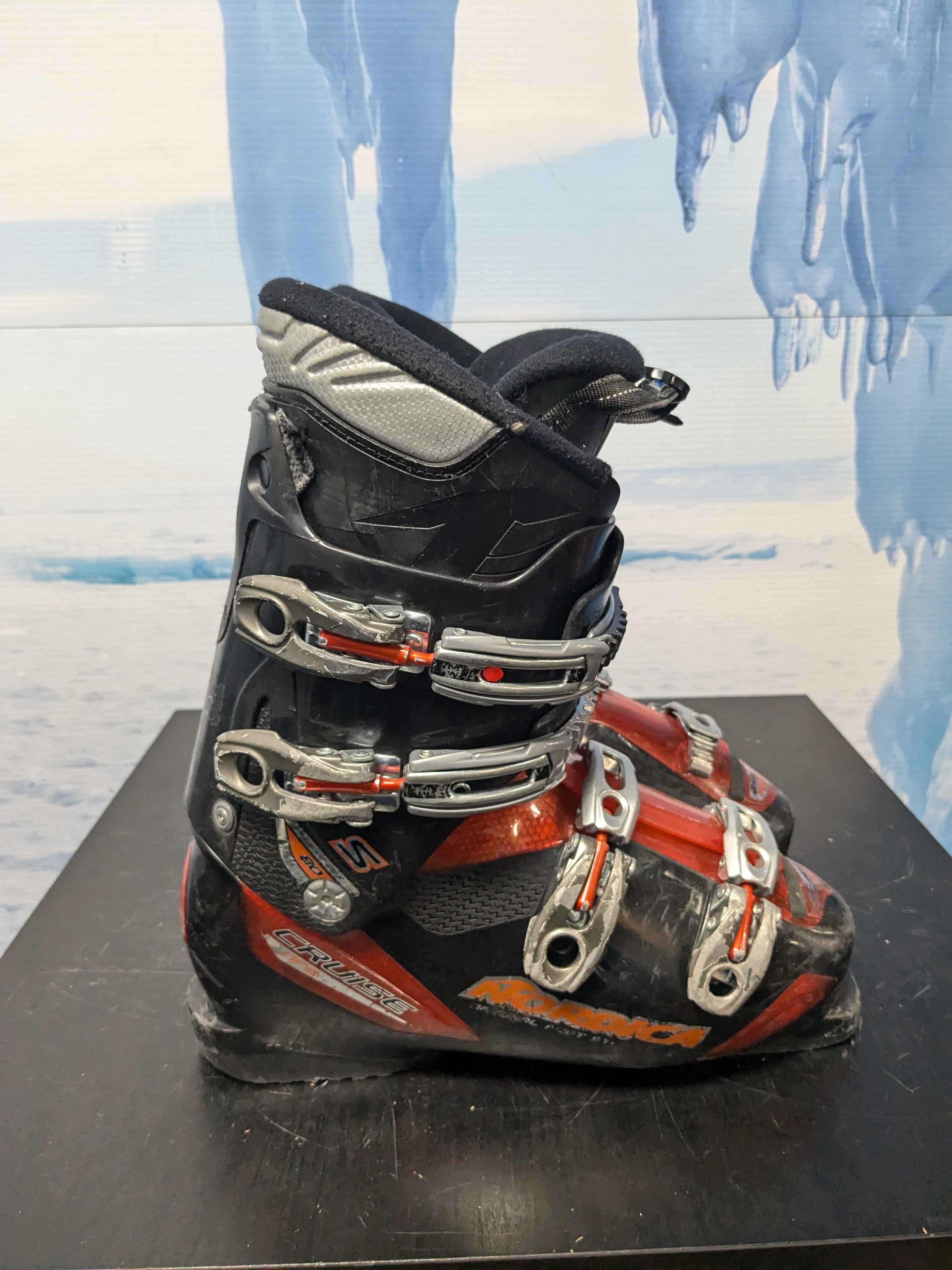 Used Nordica Cruise NFS80 Ski Boot 27.5MP