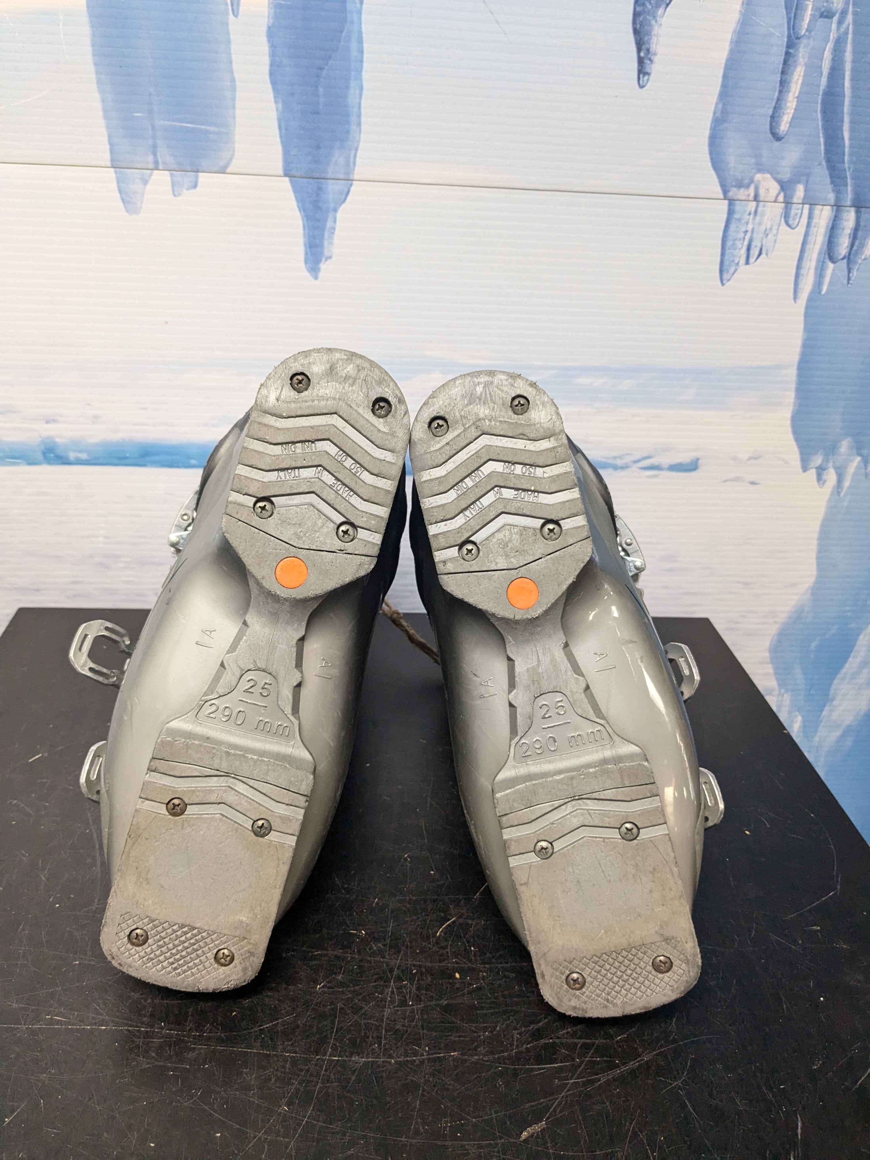 Used Dalbello Vantage 4F Ski Boot 25.0MP