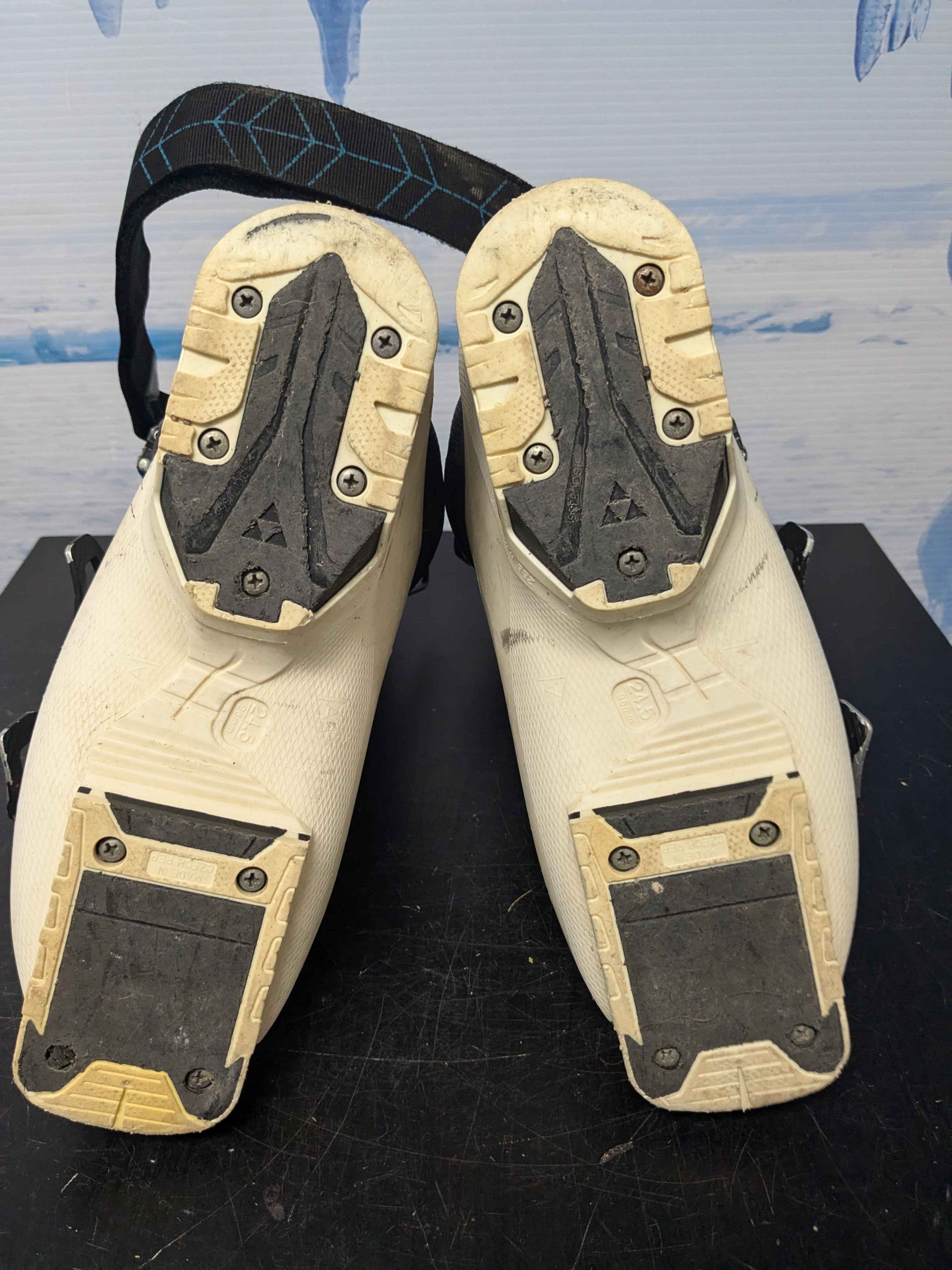 Used Fischer Cruzar 90 Ski Boot 24.5MP