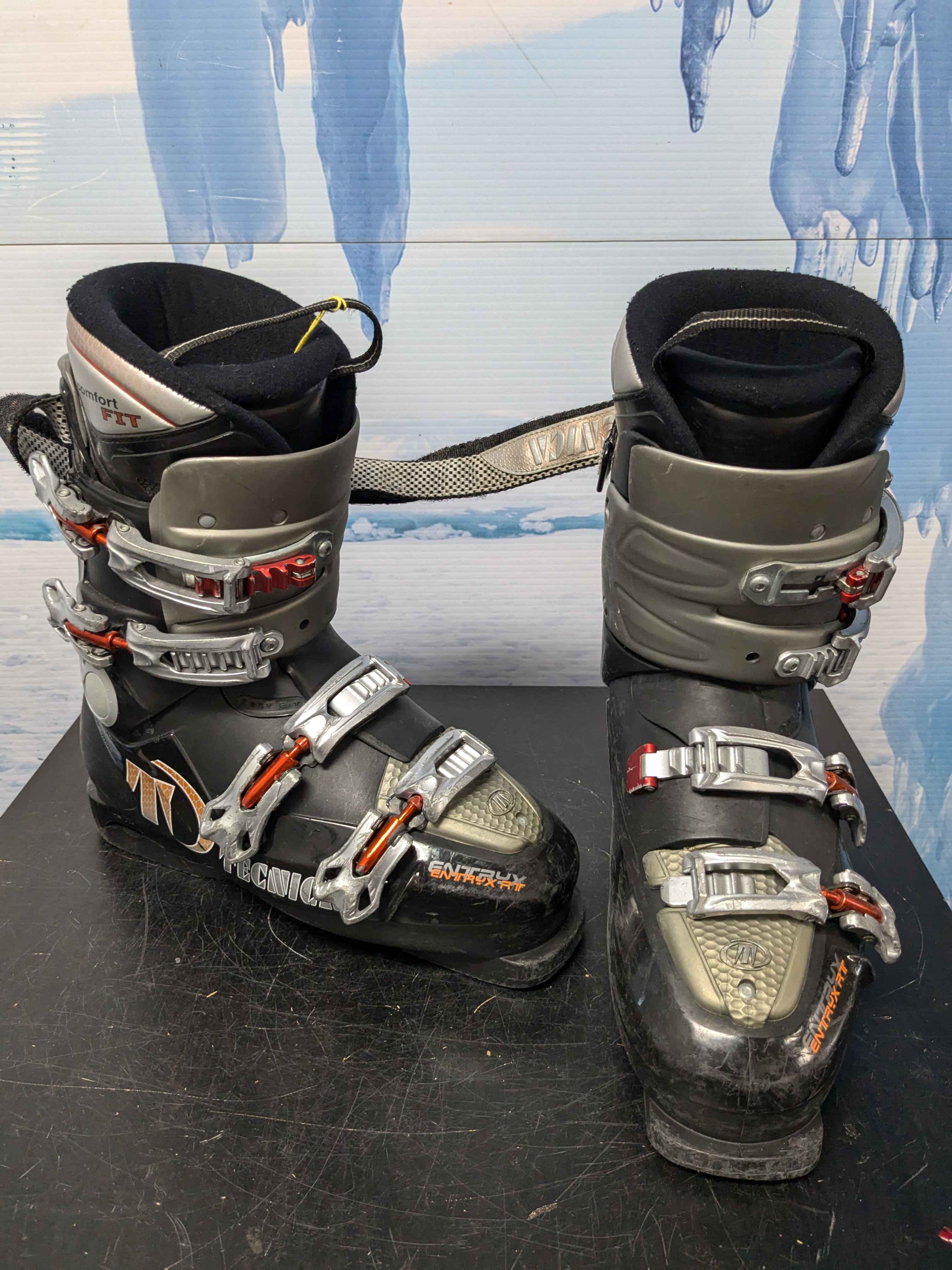 Used Tecnica EntryX RT Ski Boot - 27.5MP