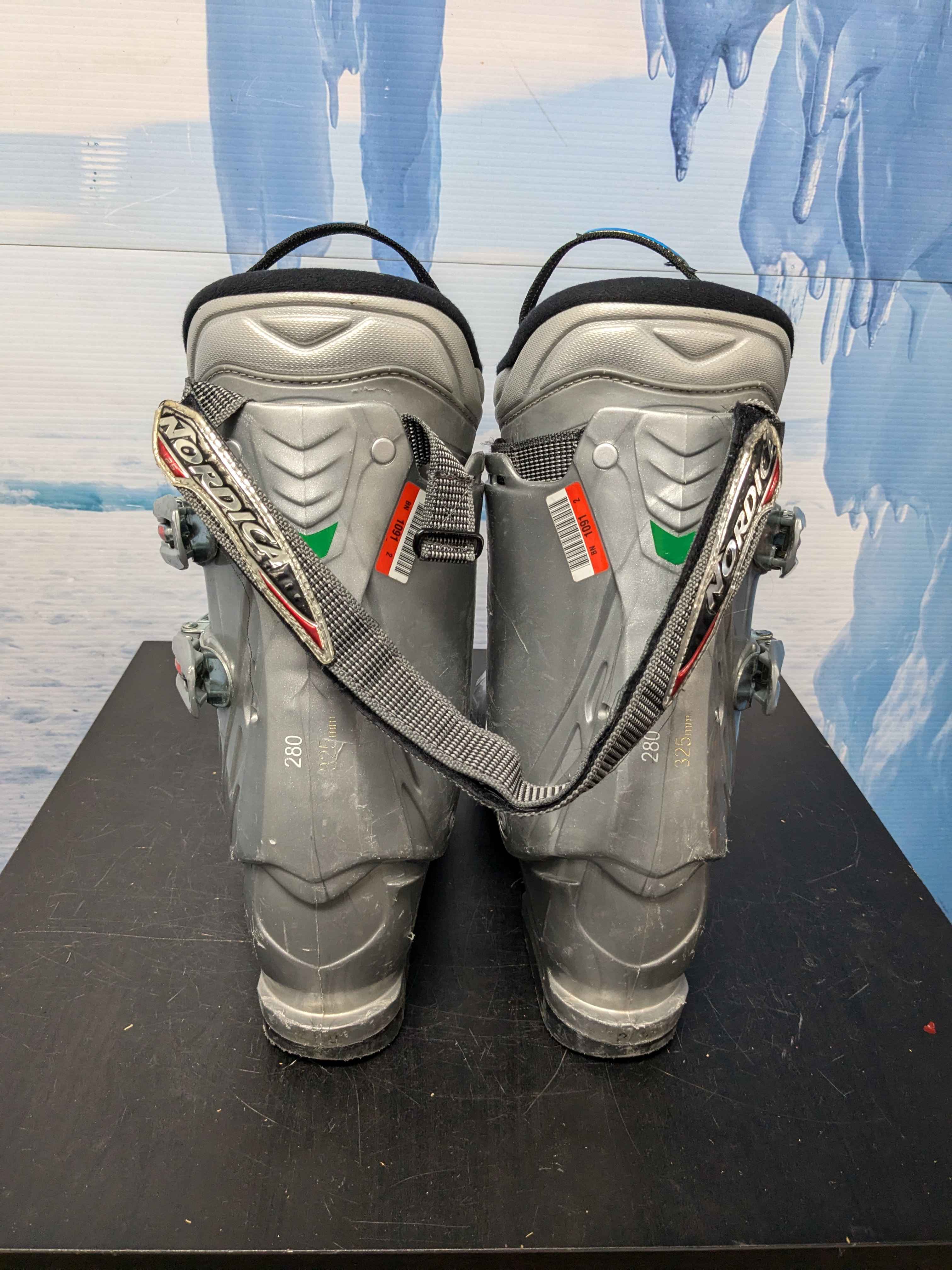 Used Nordica One Easy 5 Ski Boot 28.0MP