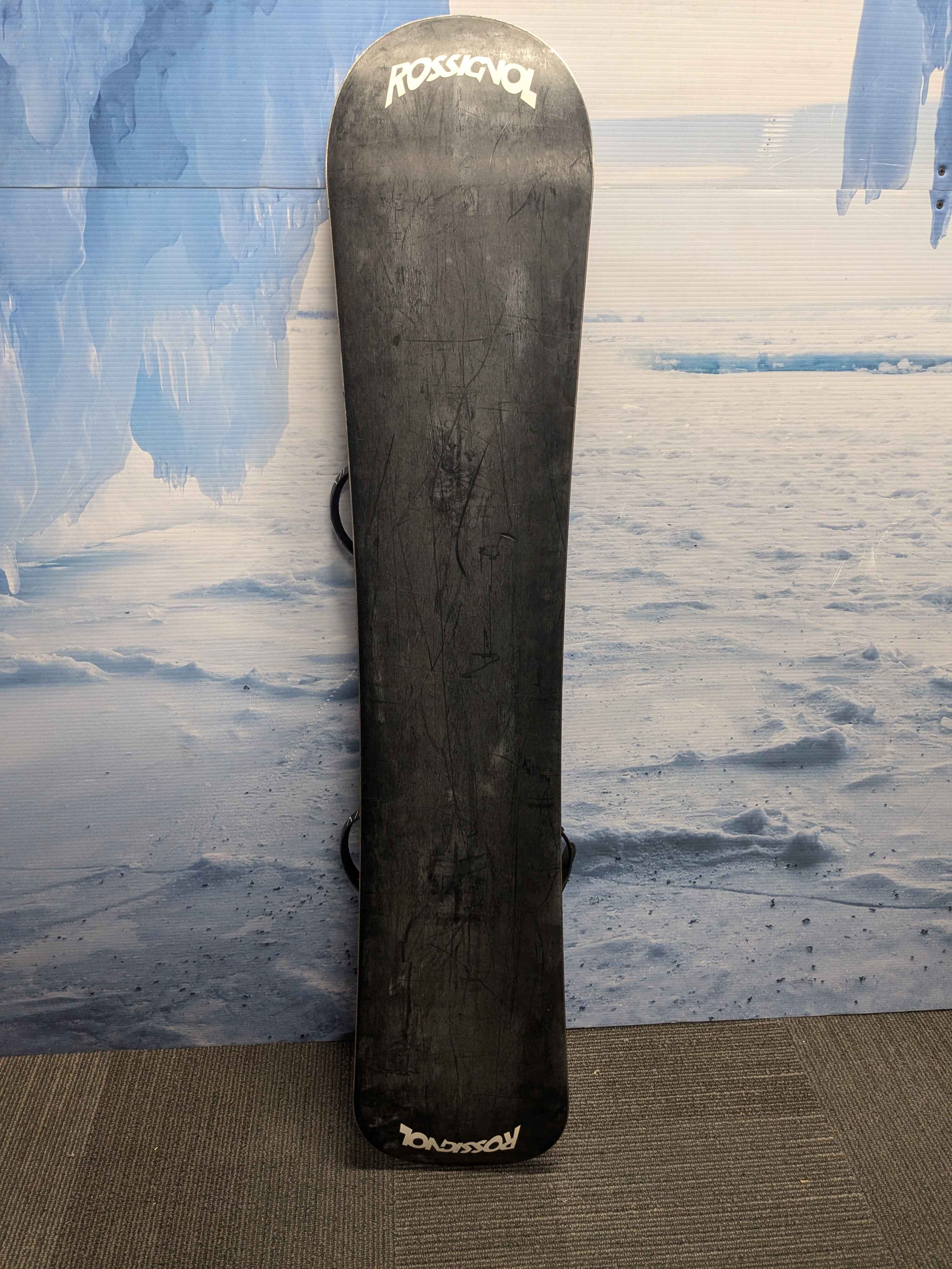 Used Rossignol Wave Snowboard 142cm With Med Bindings