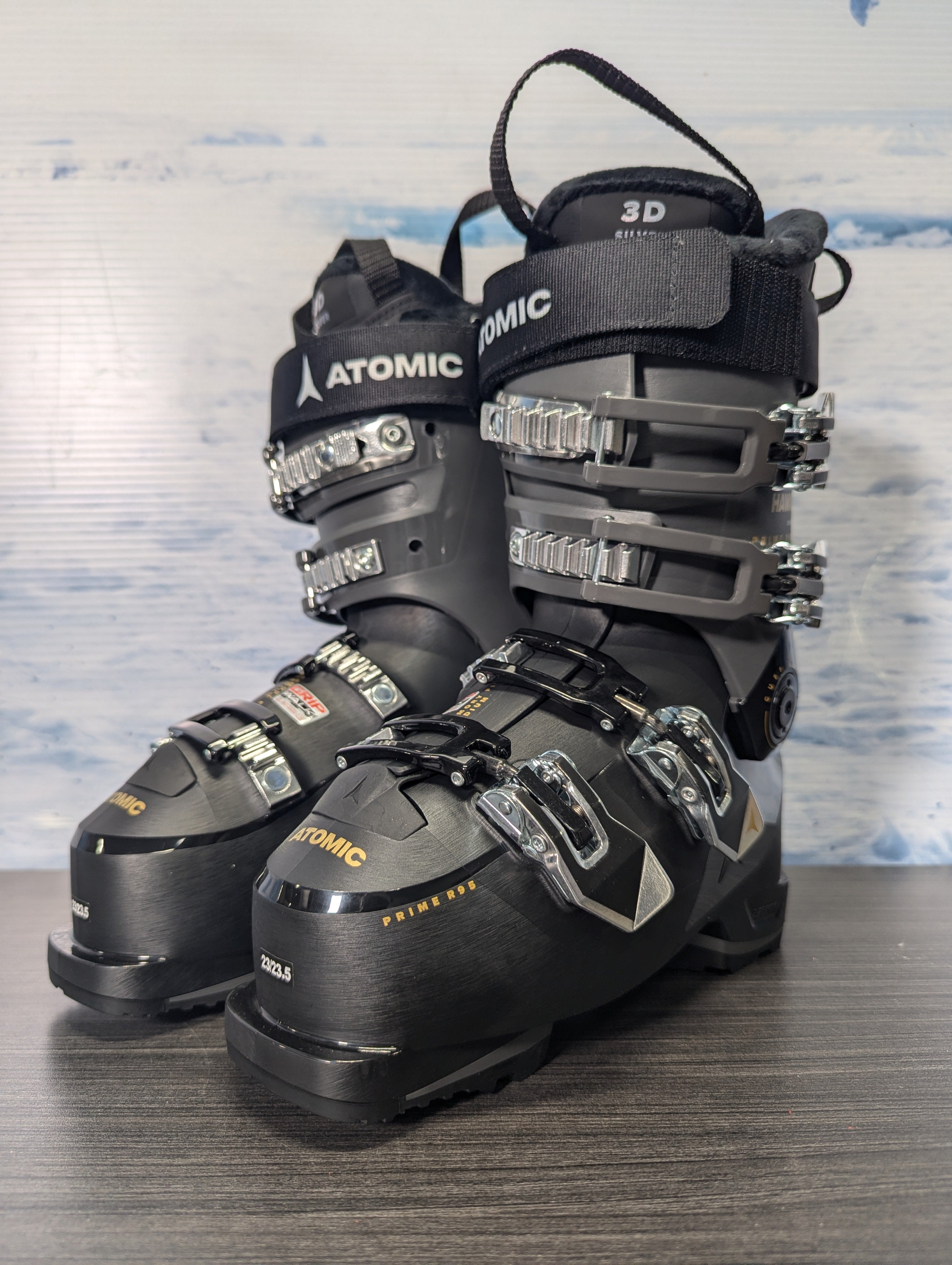 New Atomic Hawx Prime R95 W GW - 25.5 MP