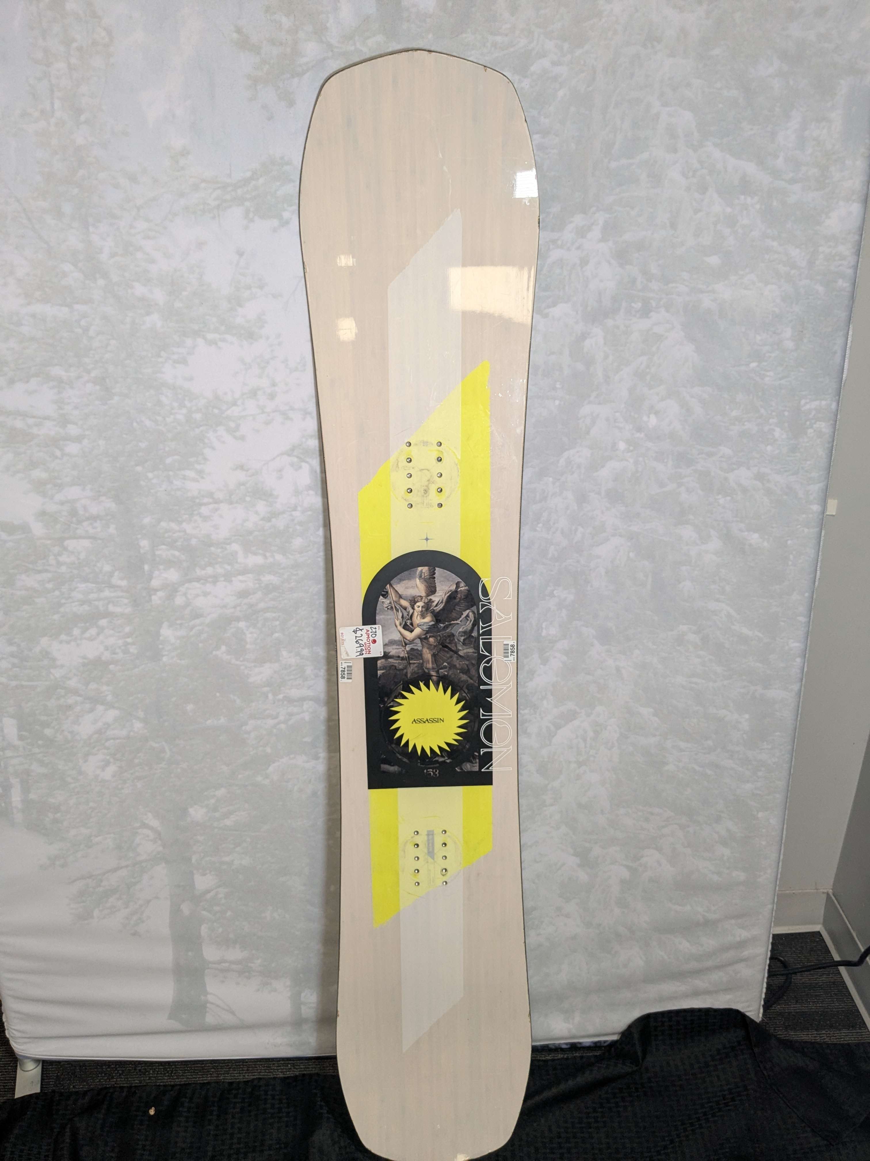 Used 2024 Salomon Assassin 153cm Snowboard